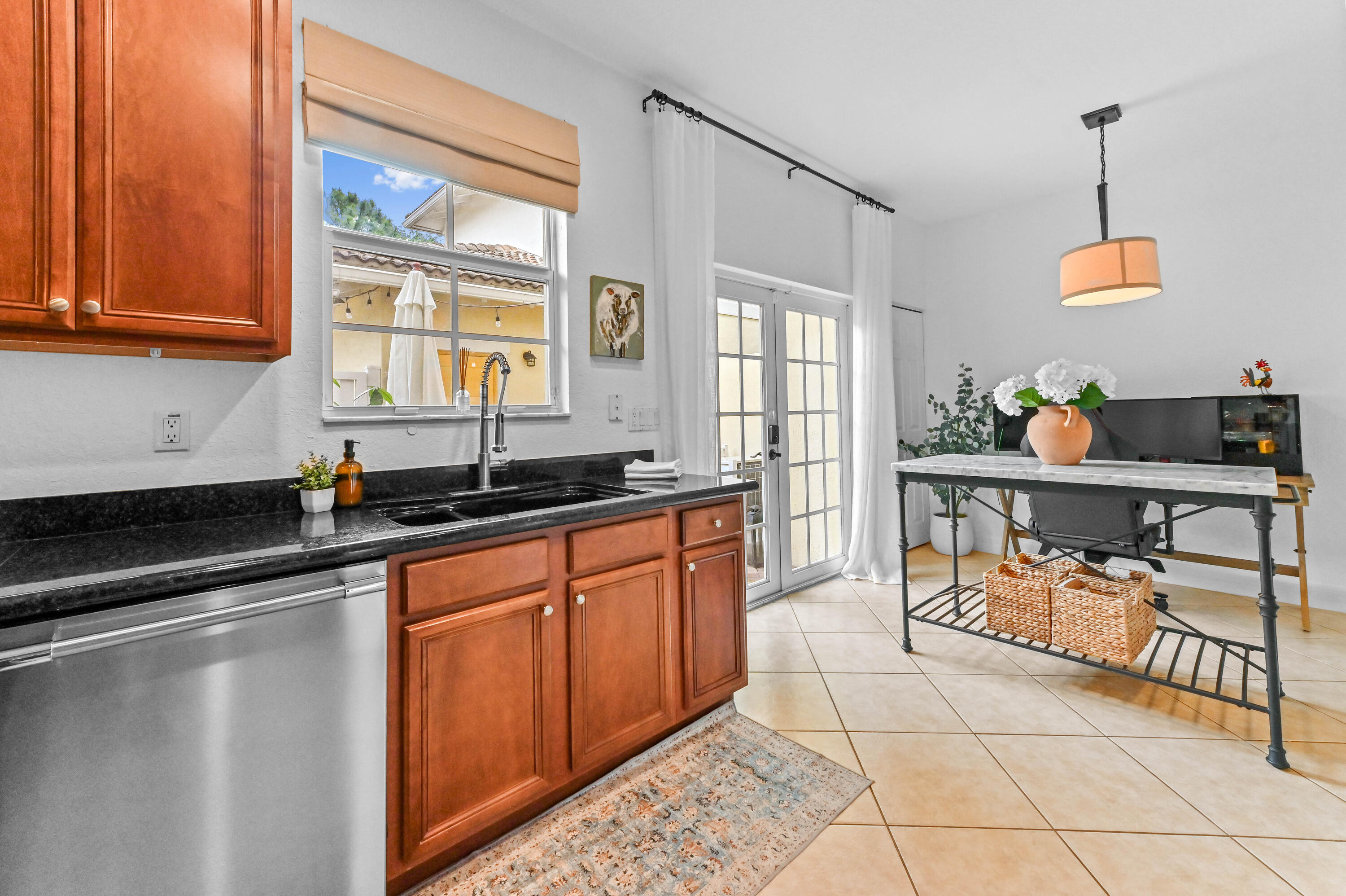 FAIRFIELD GARDENS - Residential