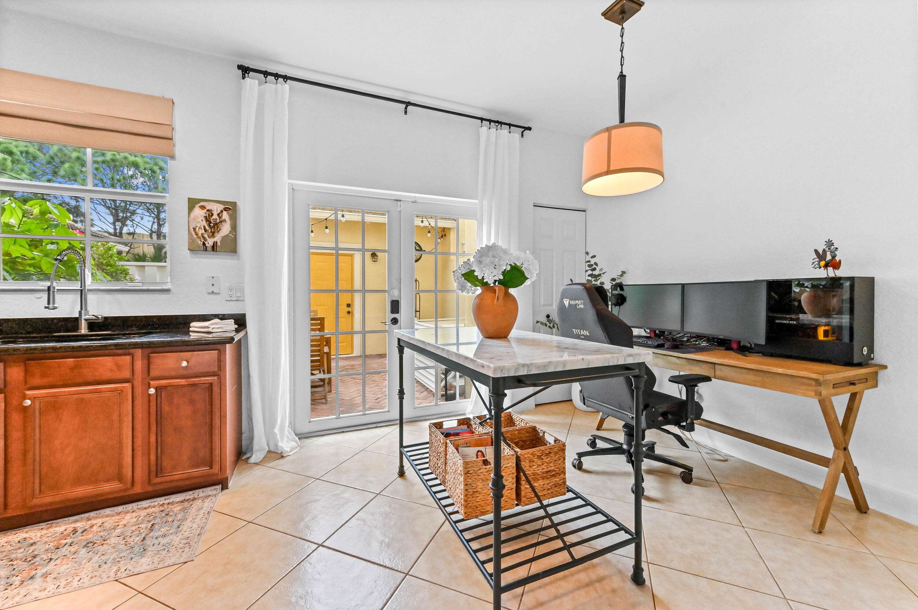 FAIRFIELD GARDENS - Residential