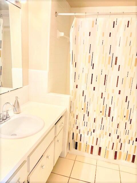 VILLAGE AT HARBOR BEACH CONDO - Residential