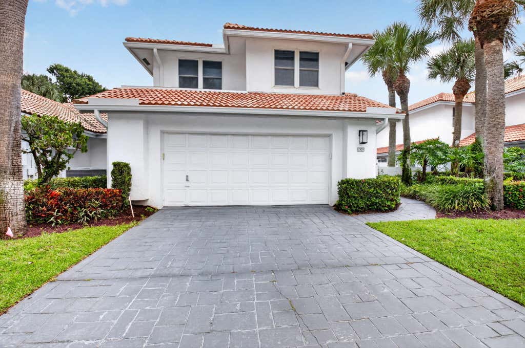 Photo of 2103 NW 53rd Street, Boca Raton, FL 33496 (MLS # B26045081)
