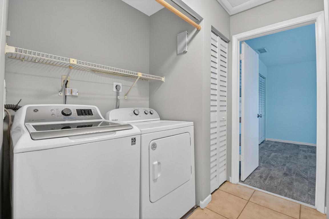 Summit Pines Summit Trail - Residential