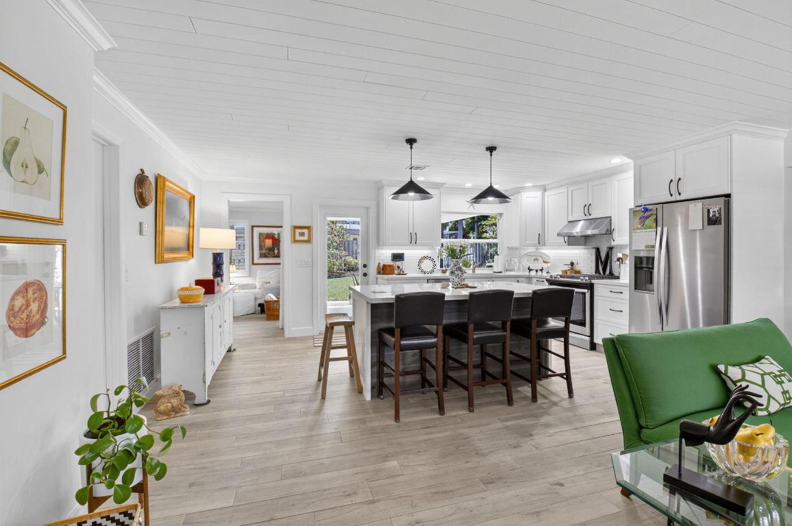 CHAPEL HILL - Residential