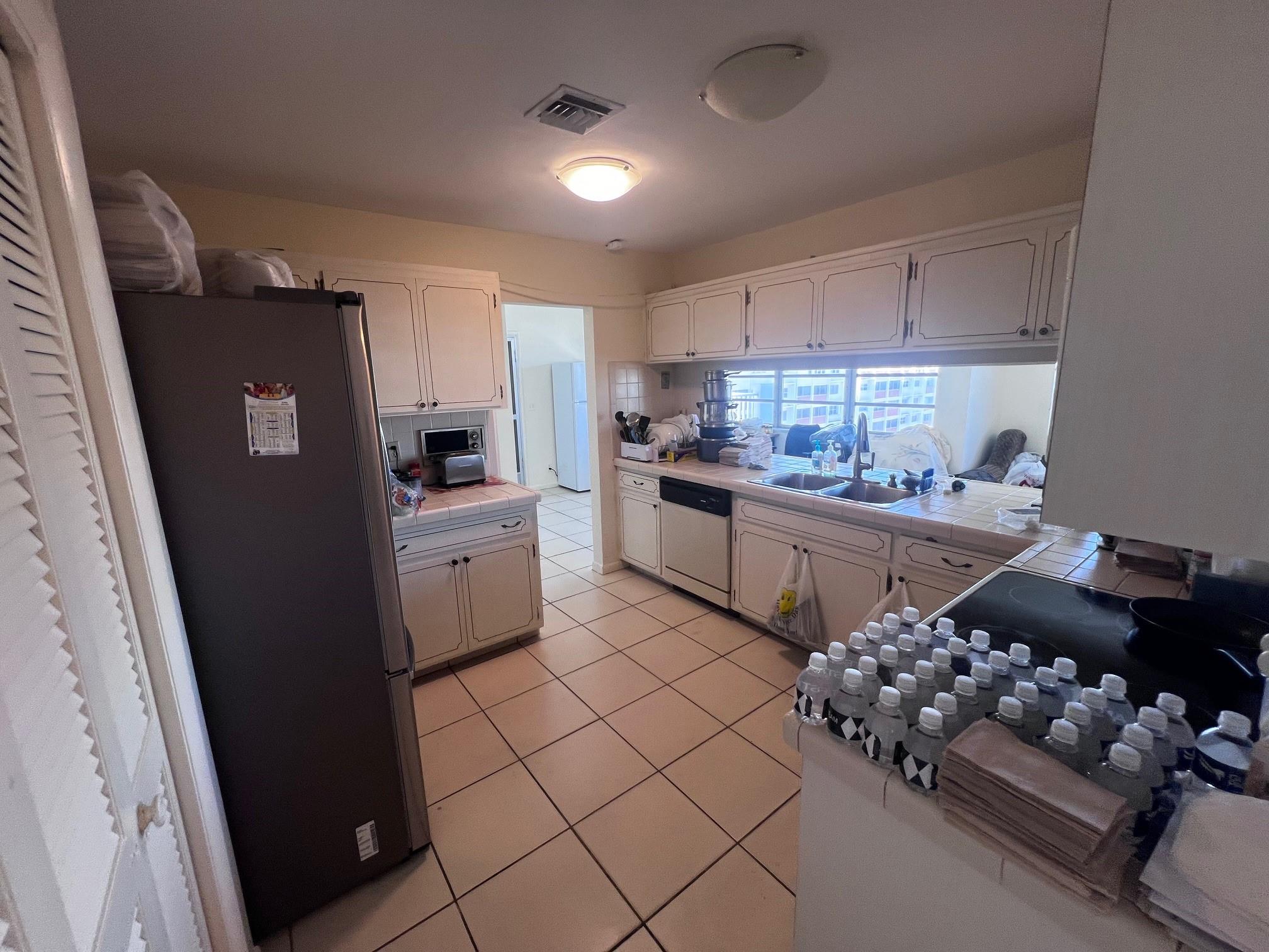 215 SE 3rd Ave 5502