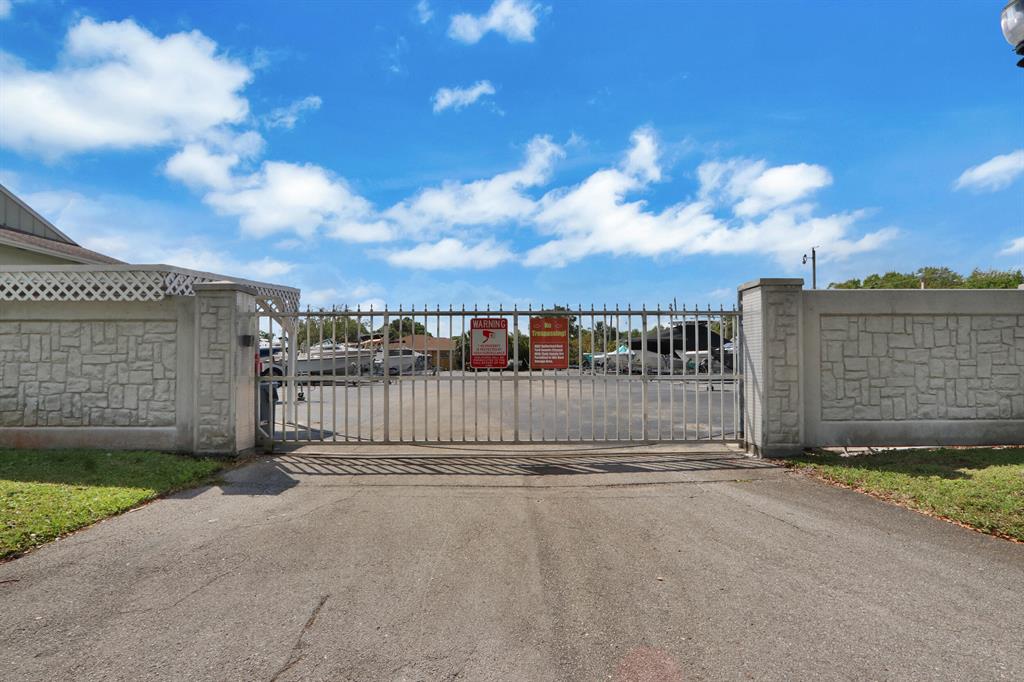 Riverwalk - Residential