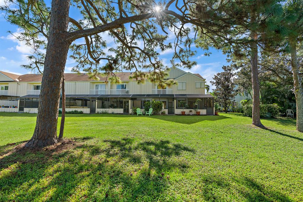 Riverwalk - Residential