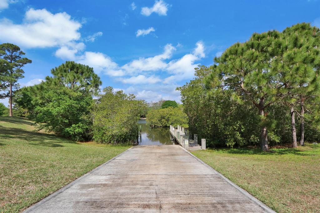 Riverwalk - Residential