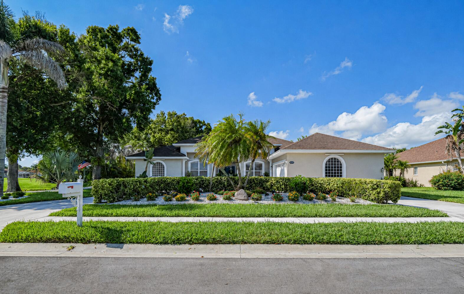 6545 35TH Lane, Vero Beach, FL, 32966/$649,000 1 6545 35TH Lane