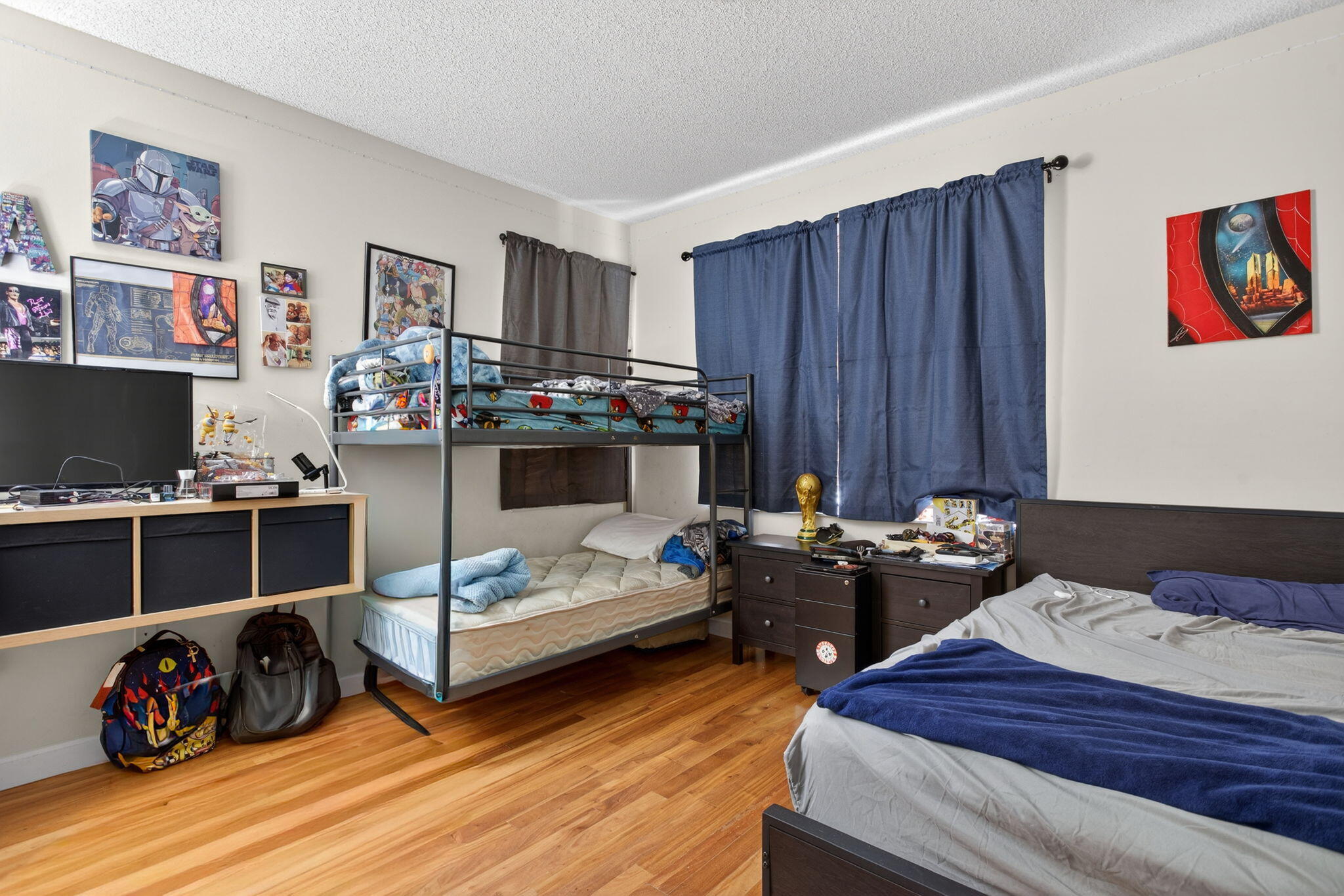 PALMS POINT - Residential