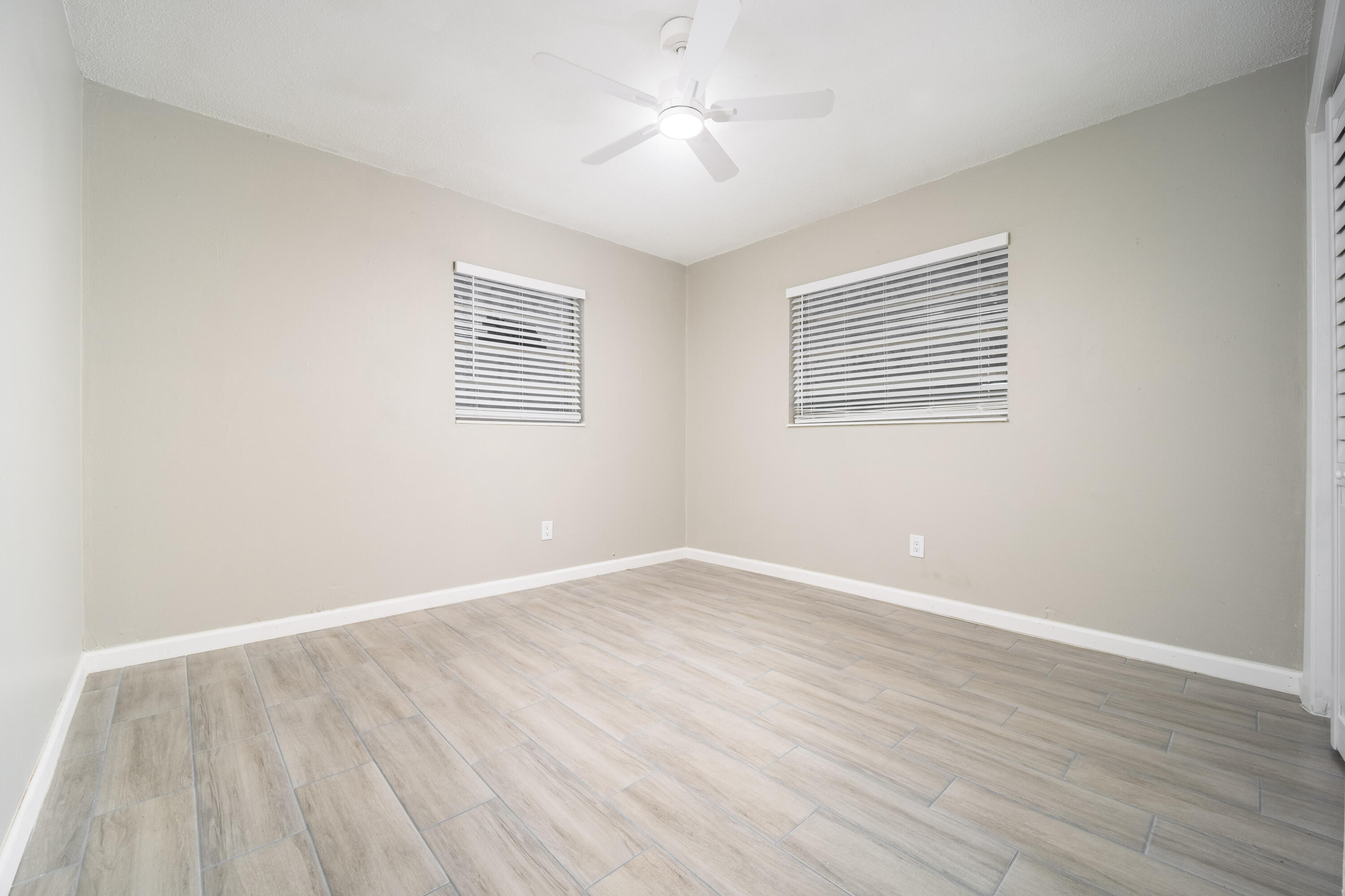 GOLDEN GATE - Residential Lease