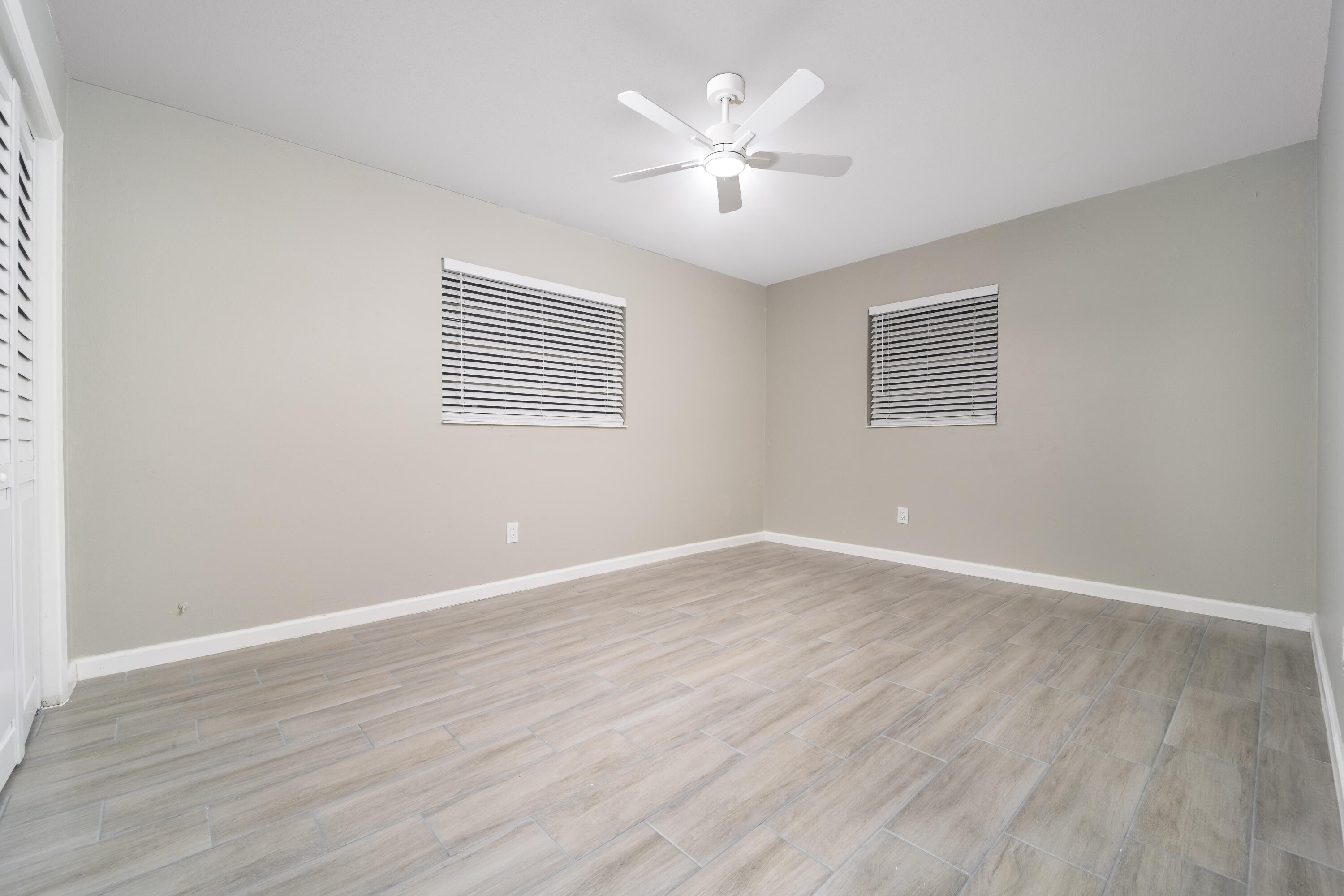 GOLDEN GATE - Residential Lease