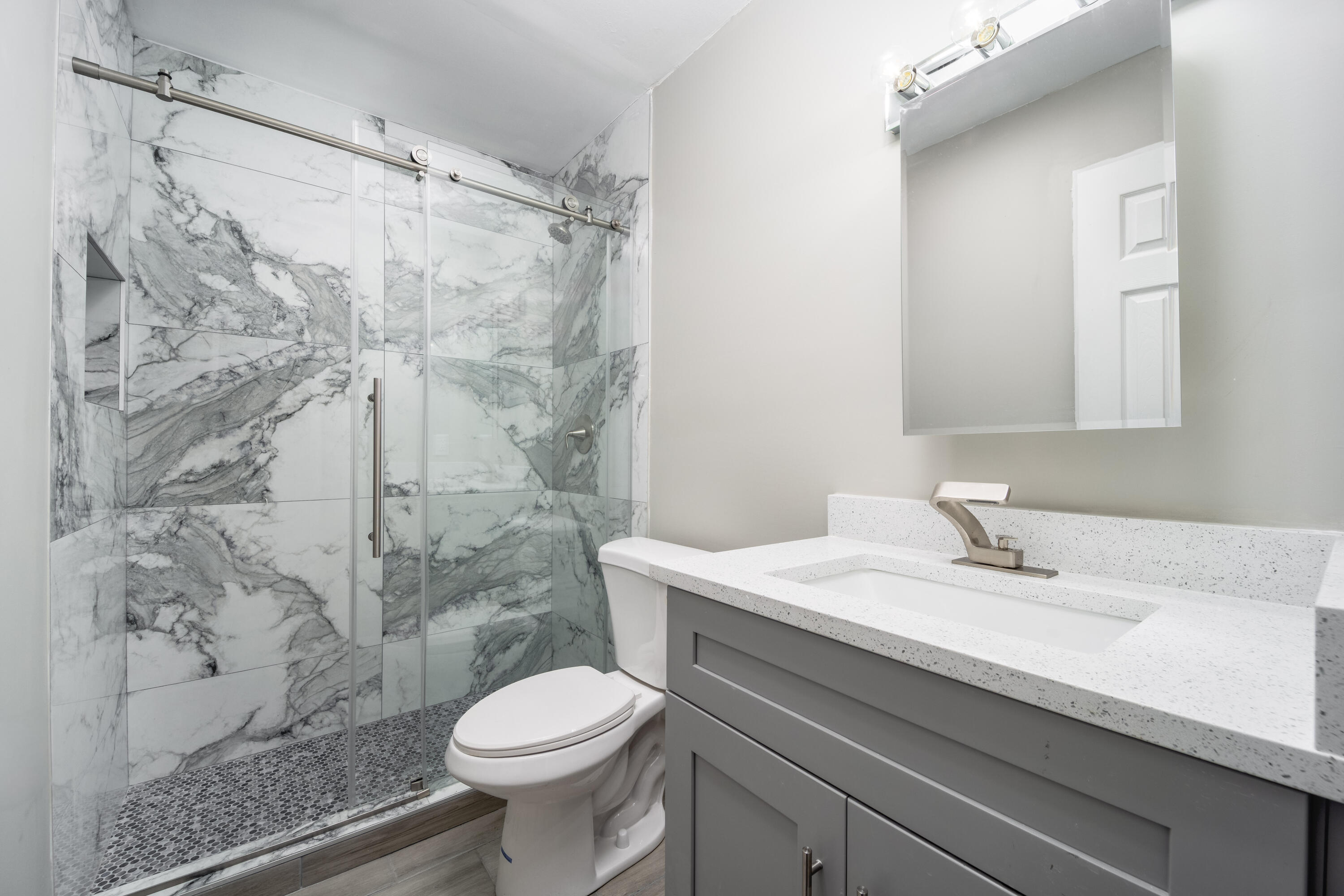 GOLDEN GATE - Residential Lease