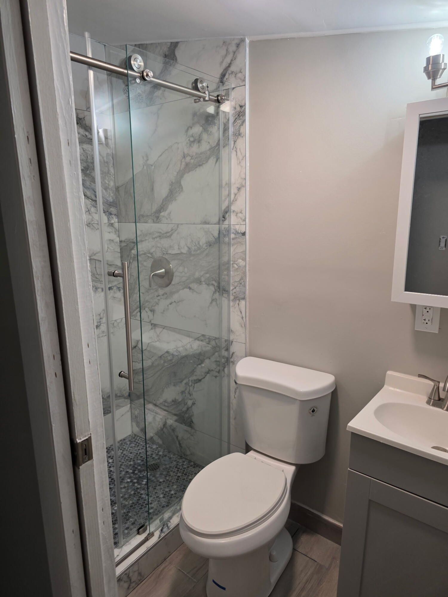 GOLDEN GATE - Residential Lease