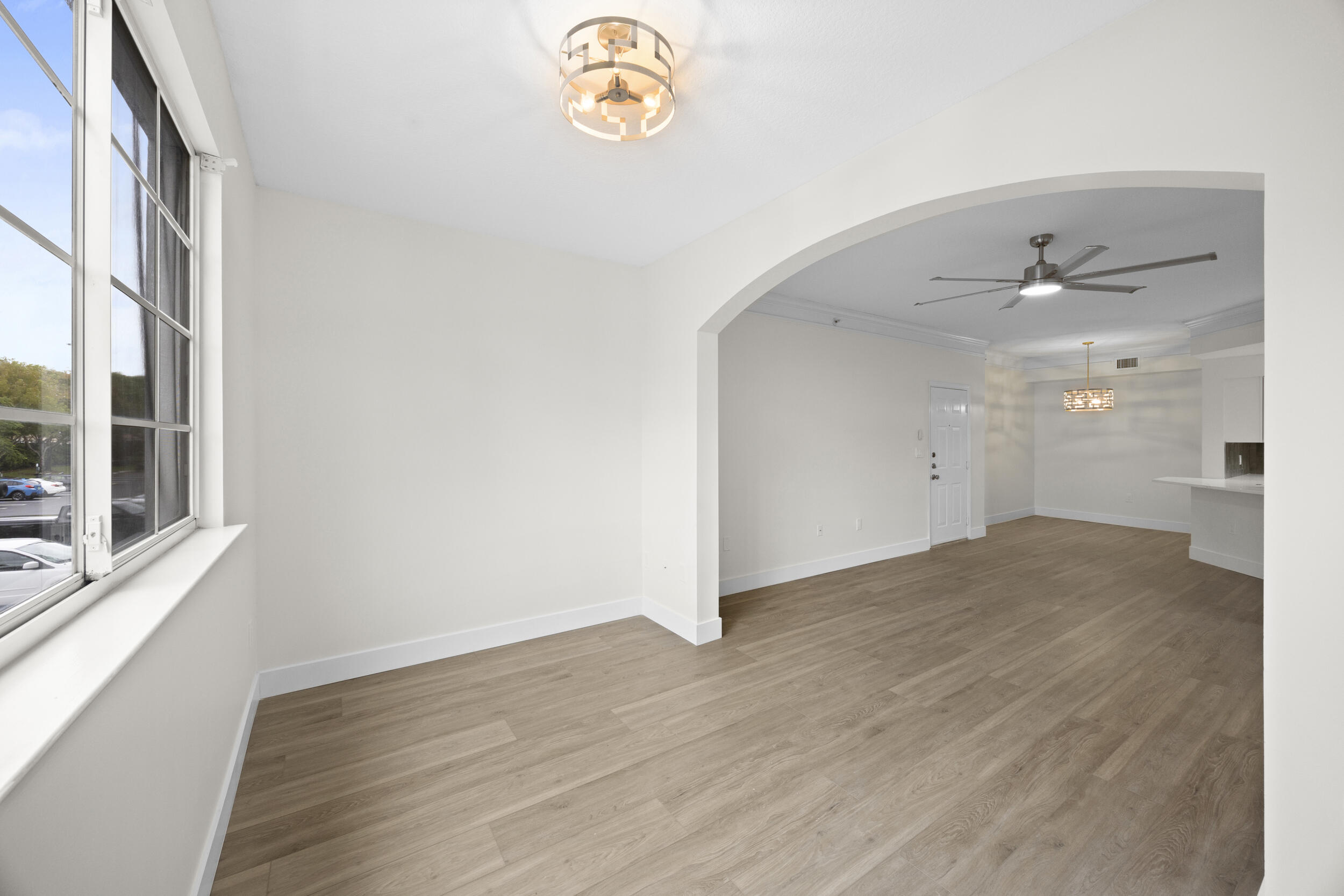 MEZZANO CONDO - Residential Lease