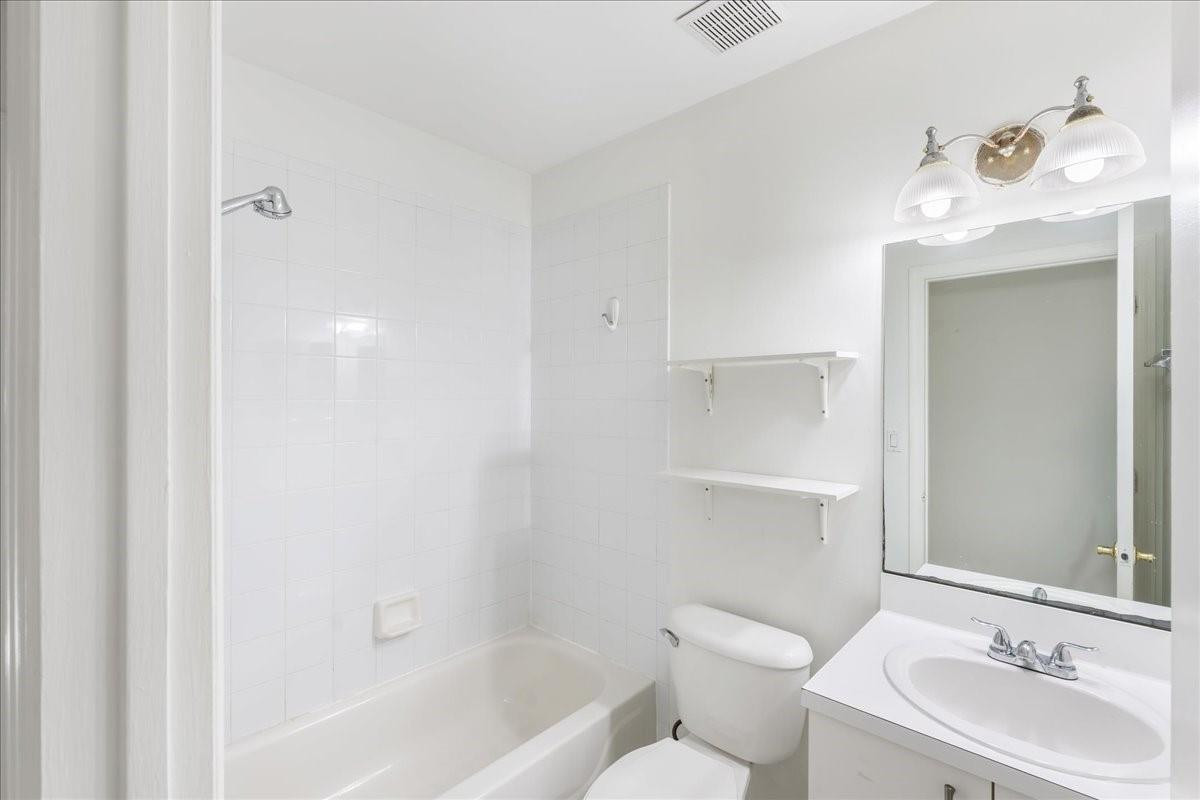 Tara II - Residential