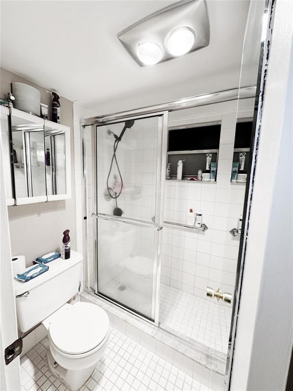 HOLIDAY SPRINGS VILLAGE 1 CONDO - Residential