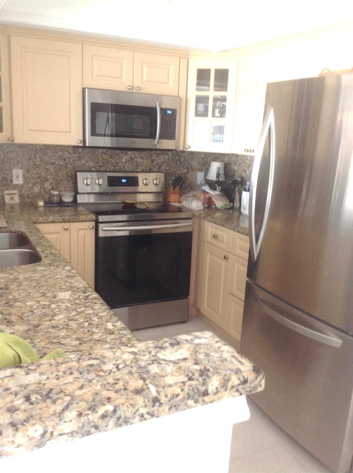 MARINA HARBOUR CONDO - Residential Lease