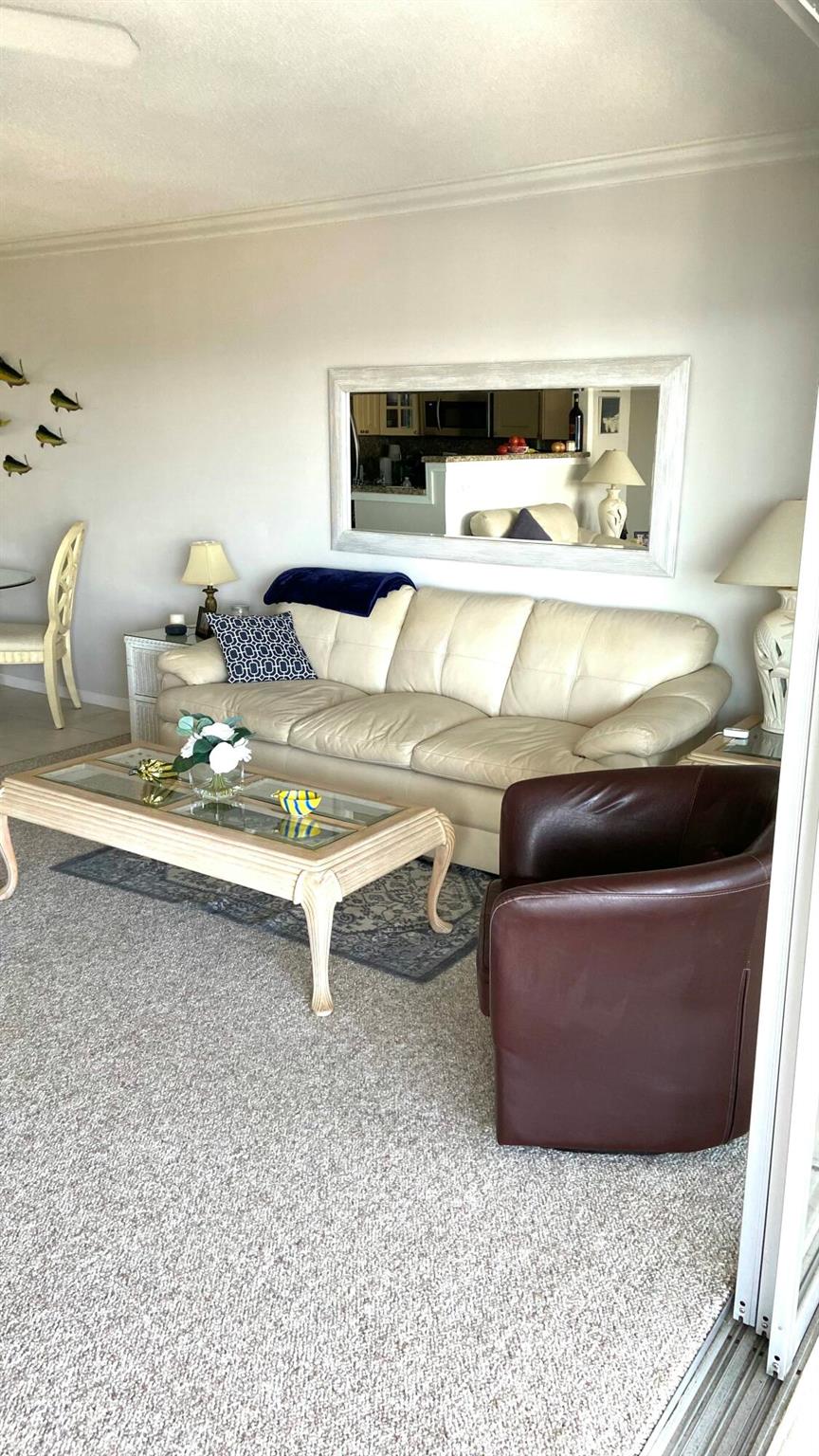 MARINA HARBOUR CONDO - Residential Lease