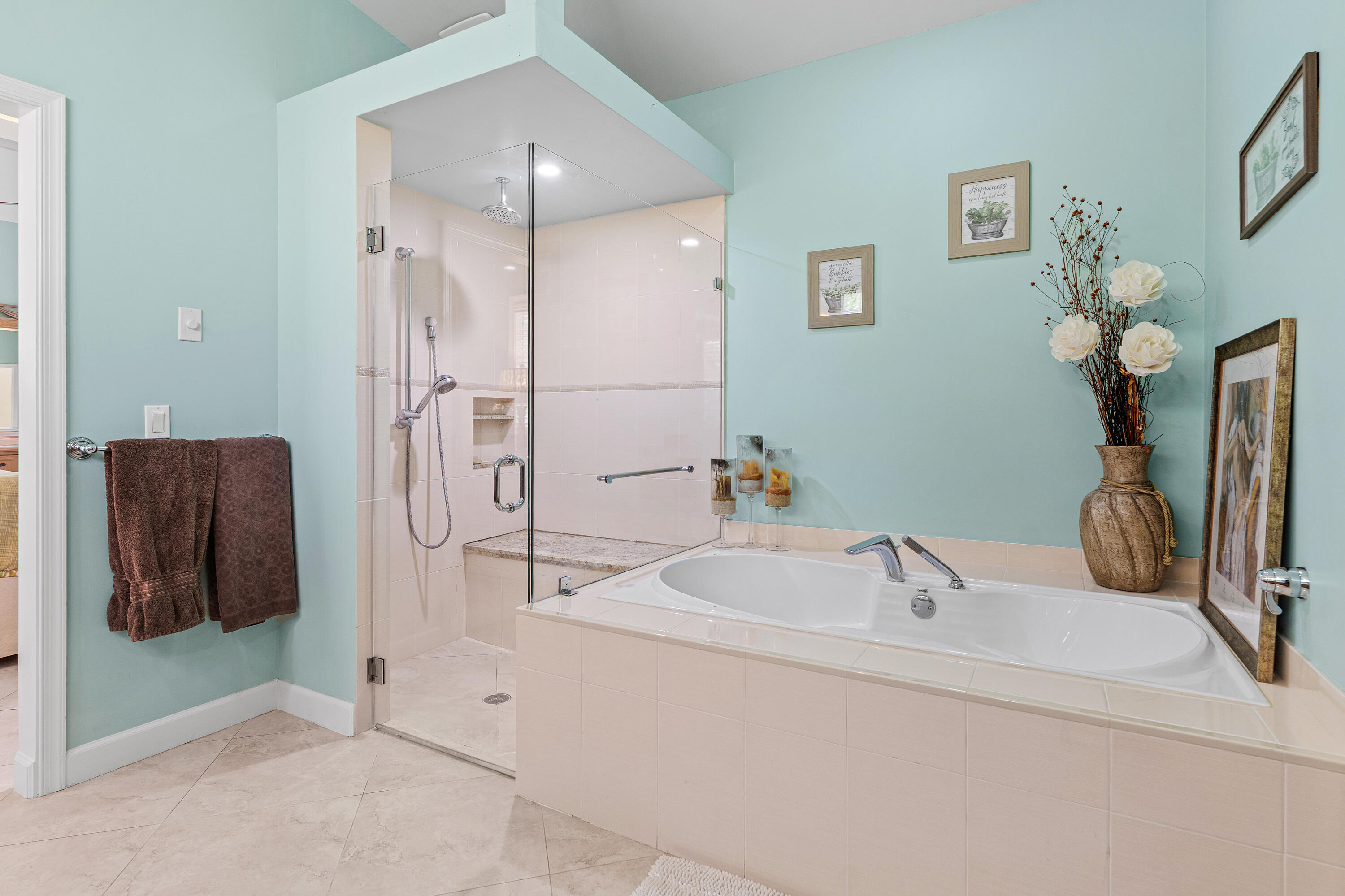 BEECHWOOD ESTATES - Residential