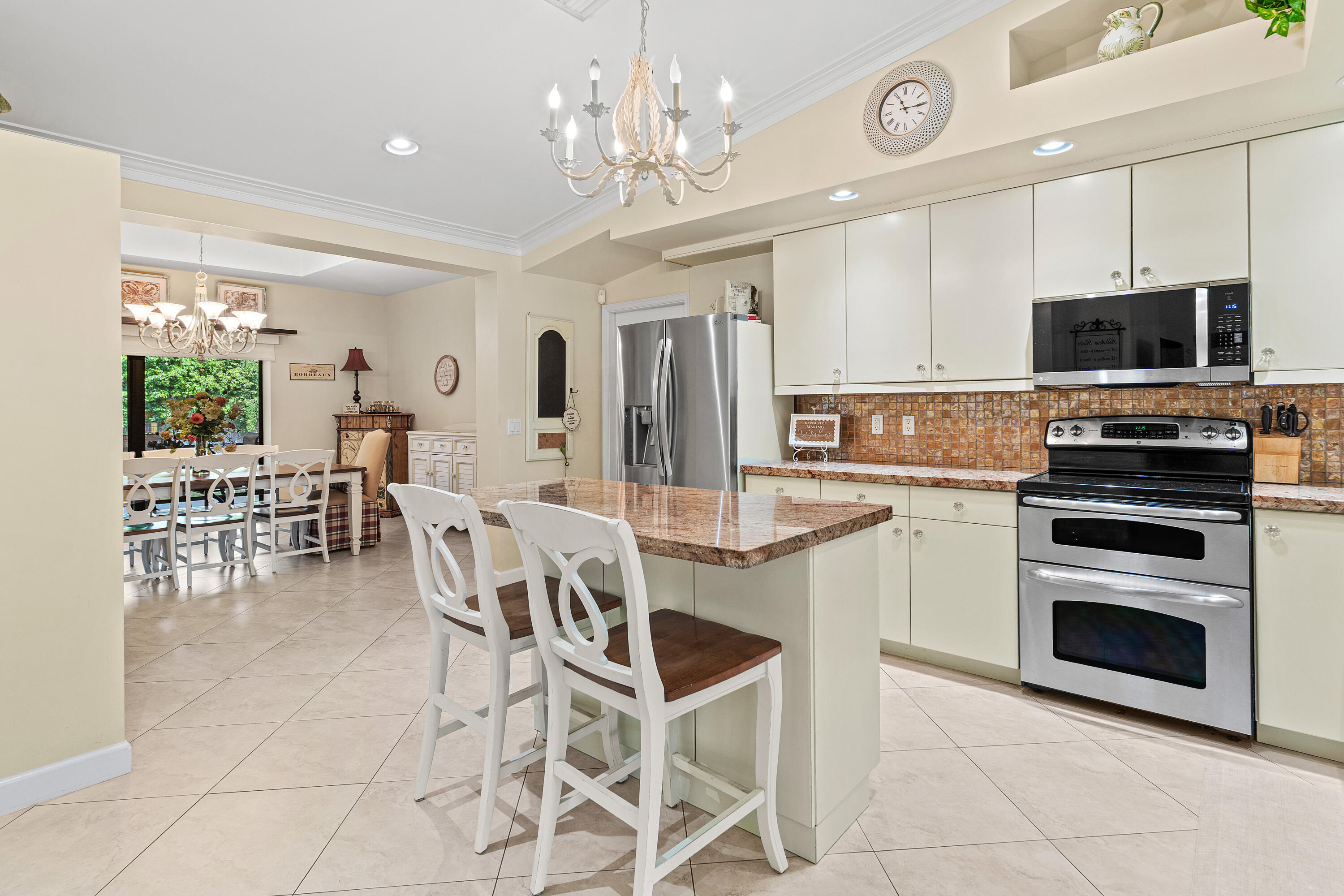 BEECHWOOD ESTATES - Residential