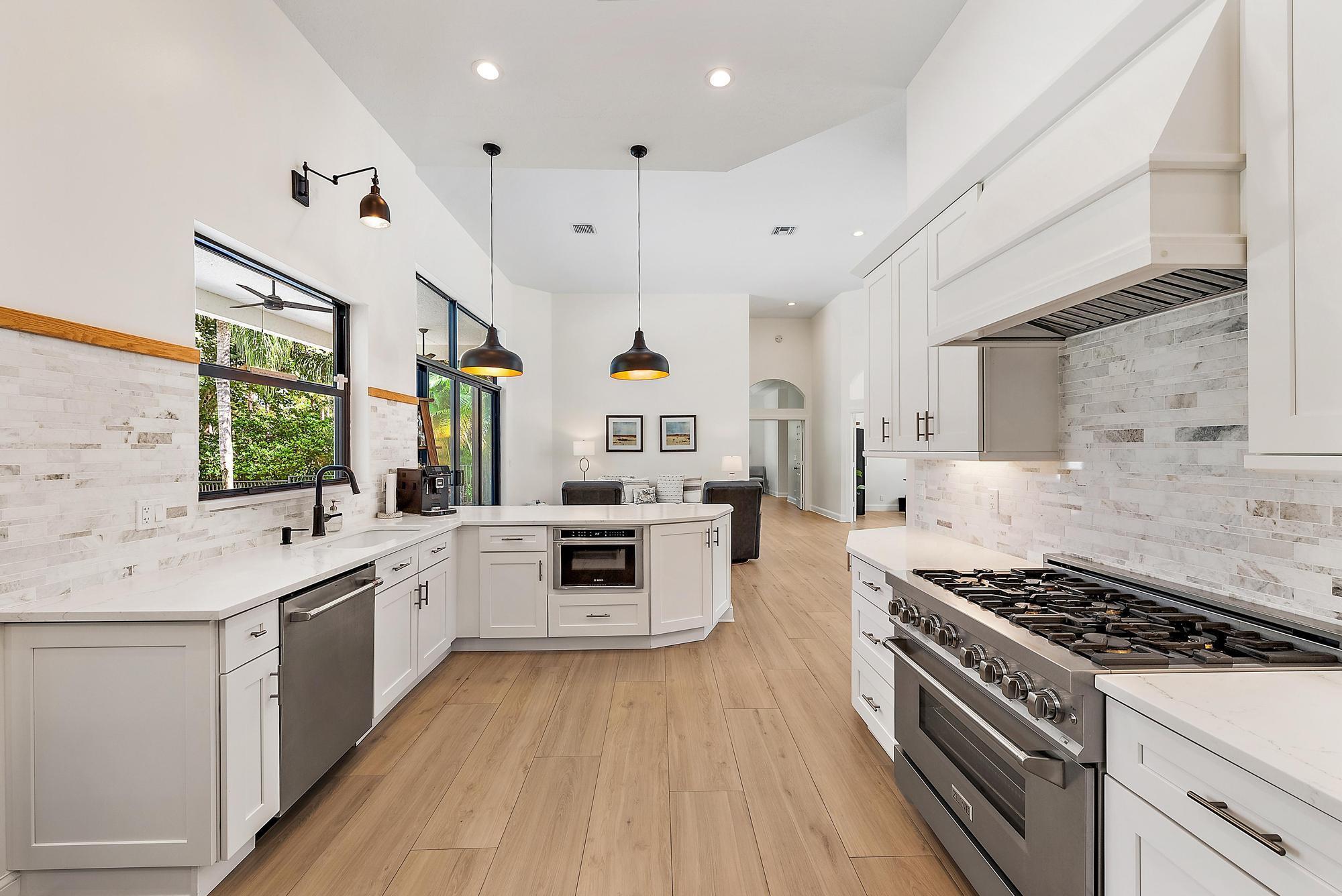 STONEWAL ESTATES - Residential