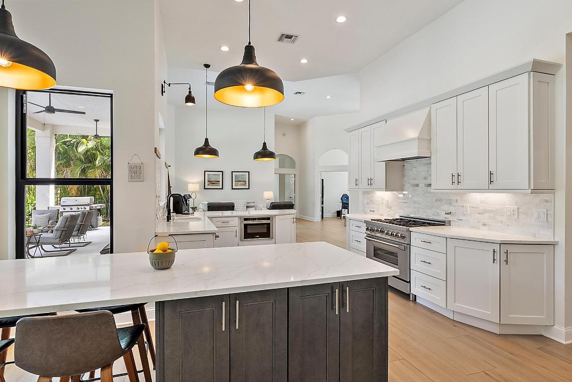STONEWAL ESTATES - Residential