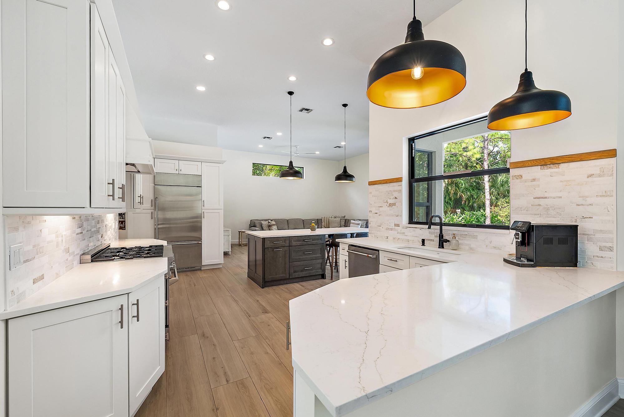 STONEWAL ESTATES - Residential