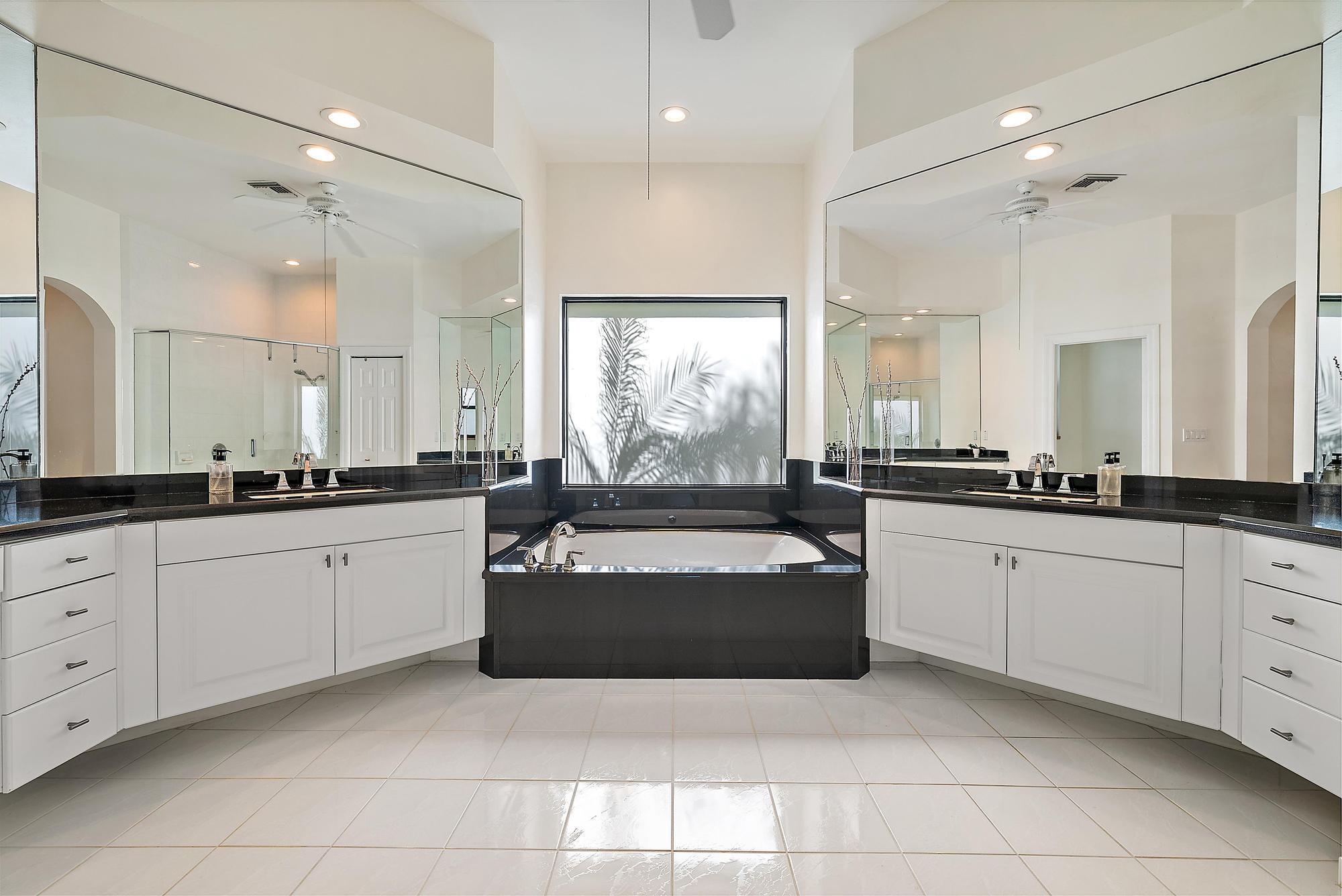 STONEWAL ESTATES - Residential