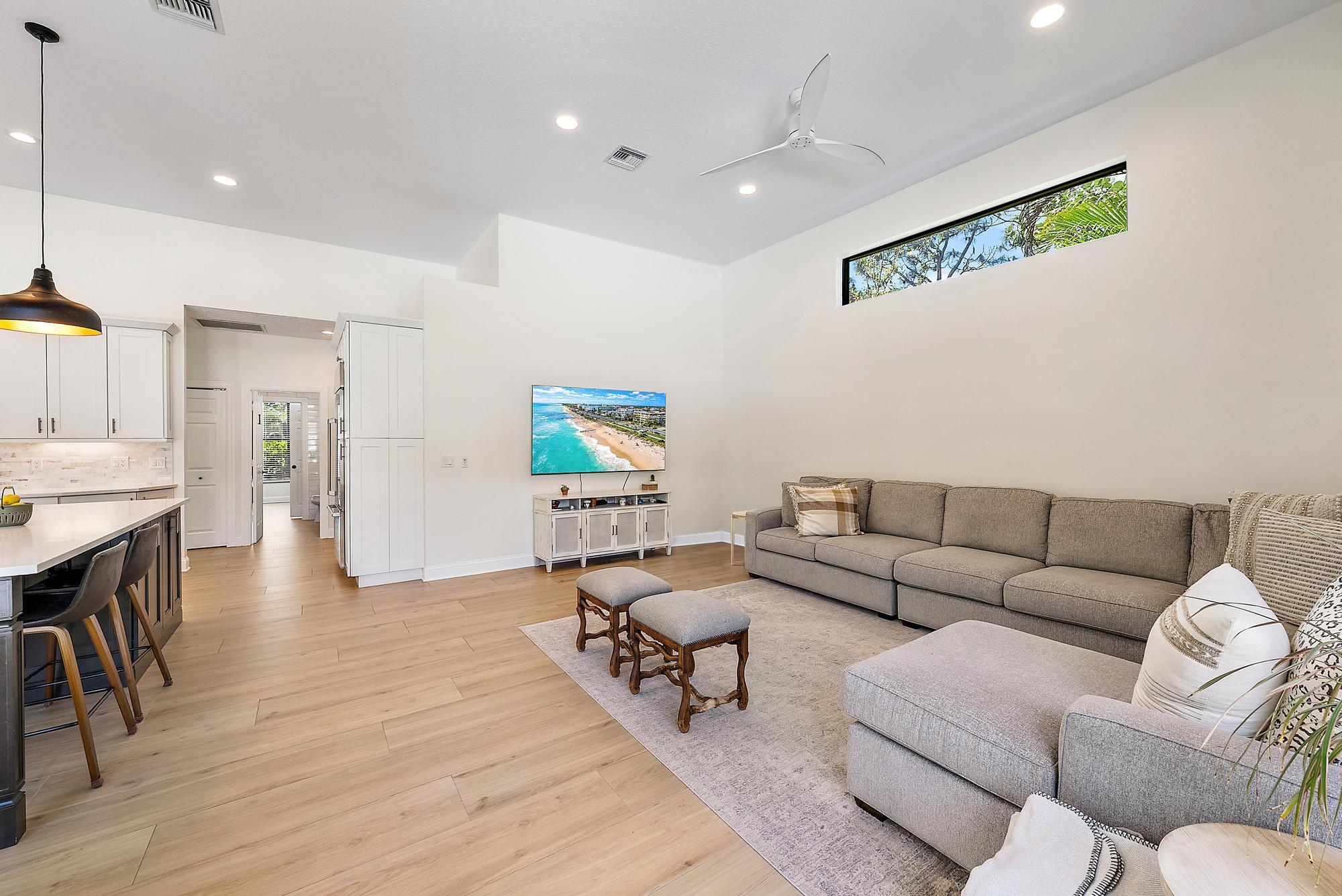 STONEWAL ESTATES - Residential
