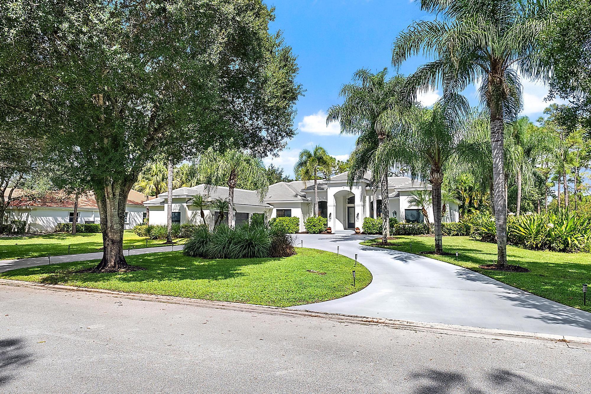STONEWAL ESTATES - Residential