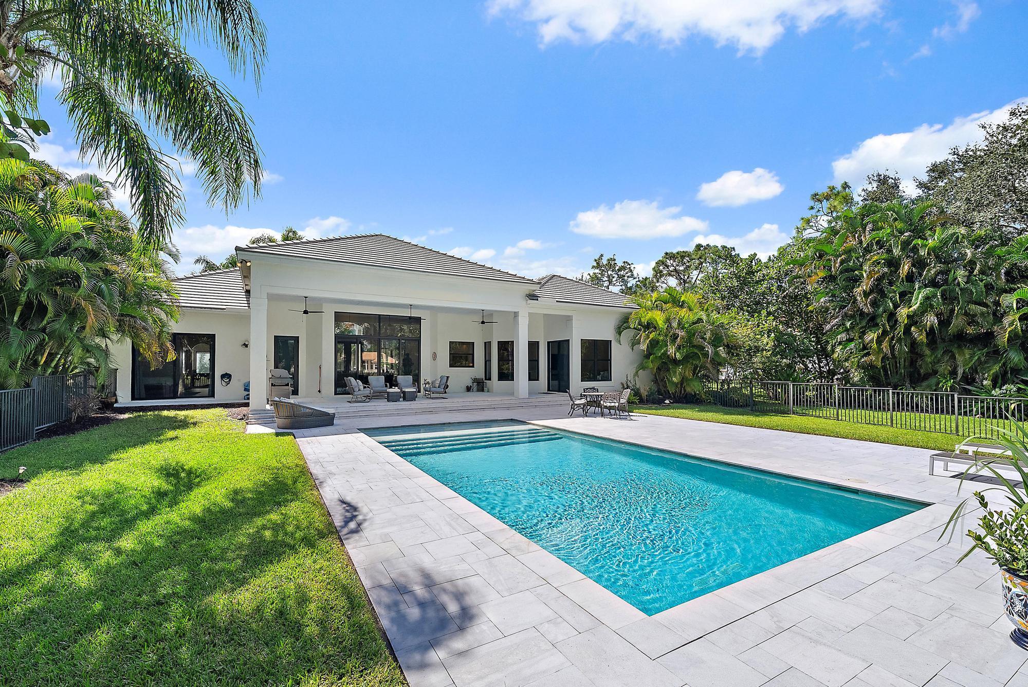 STONEWAL ESTATES - Residential