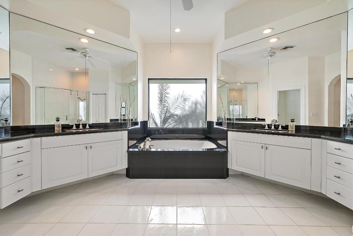 STONEWAL ESTATES - Residential