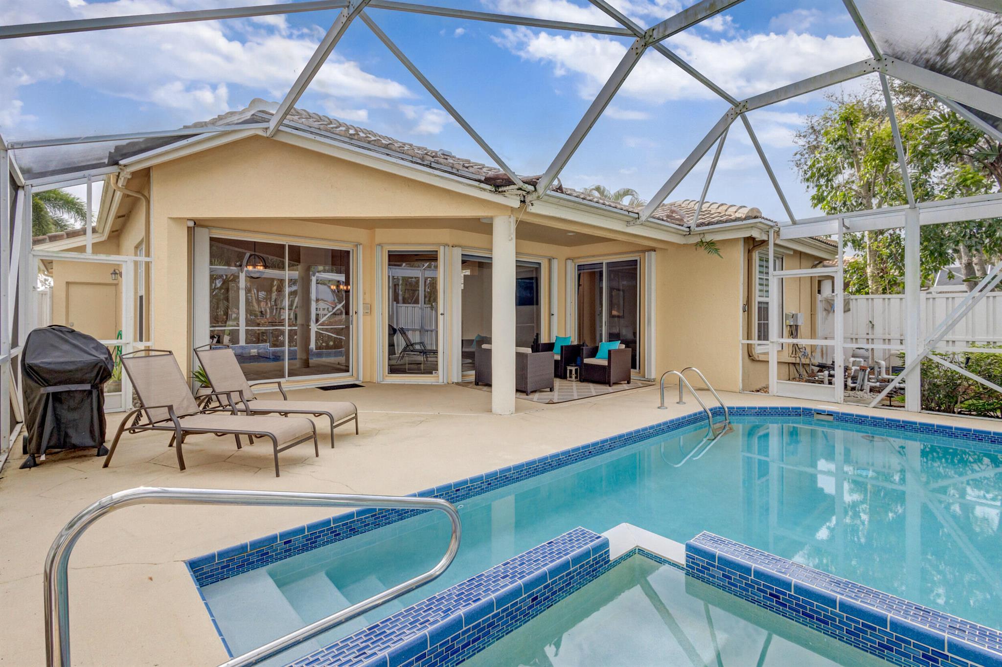 IBIS GOLF AND COUNTRY CLUB 3 - Residential