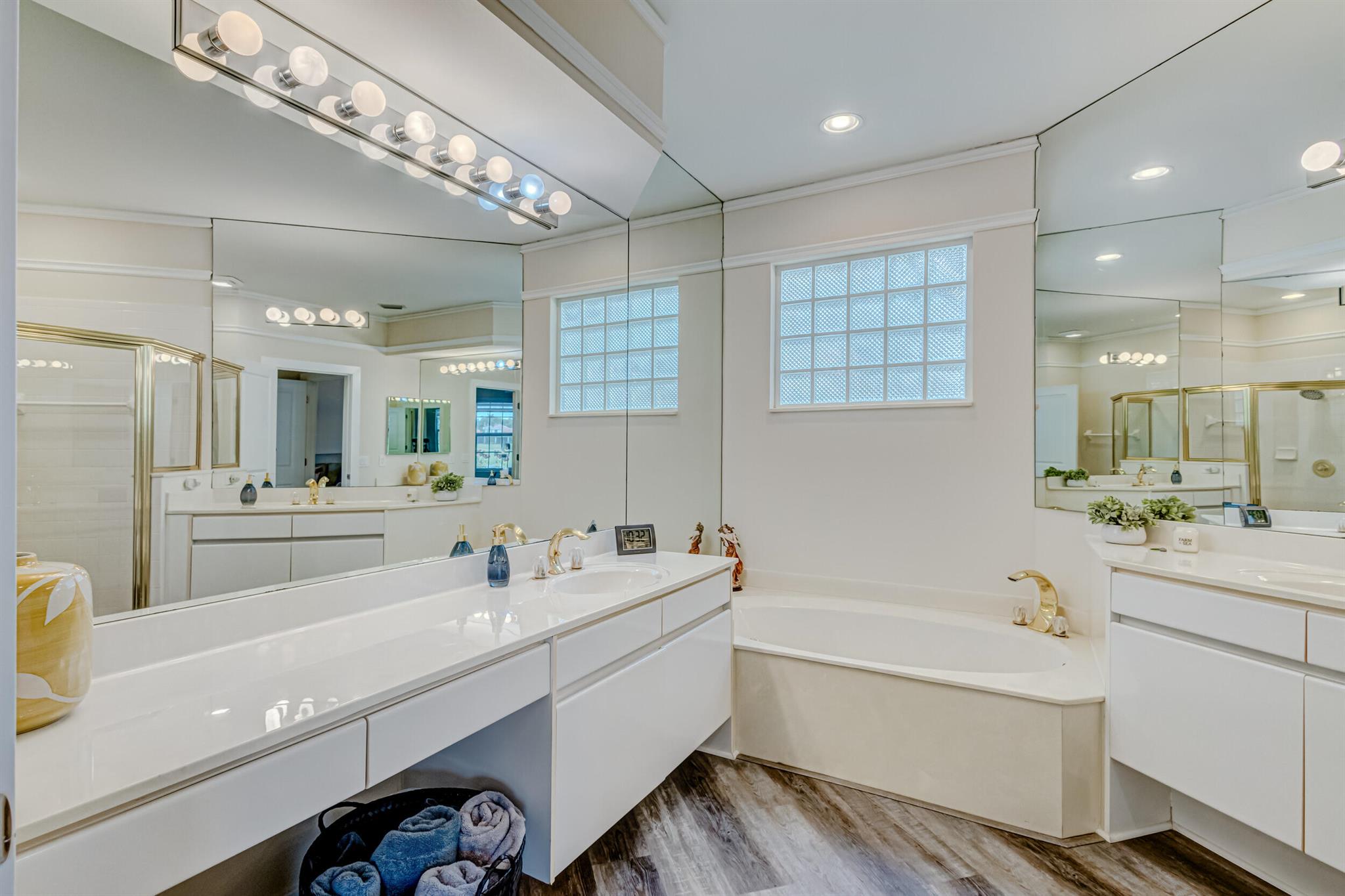 IBIS GOLF AND COUNTRY CLUB 3 - Residential