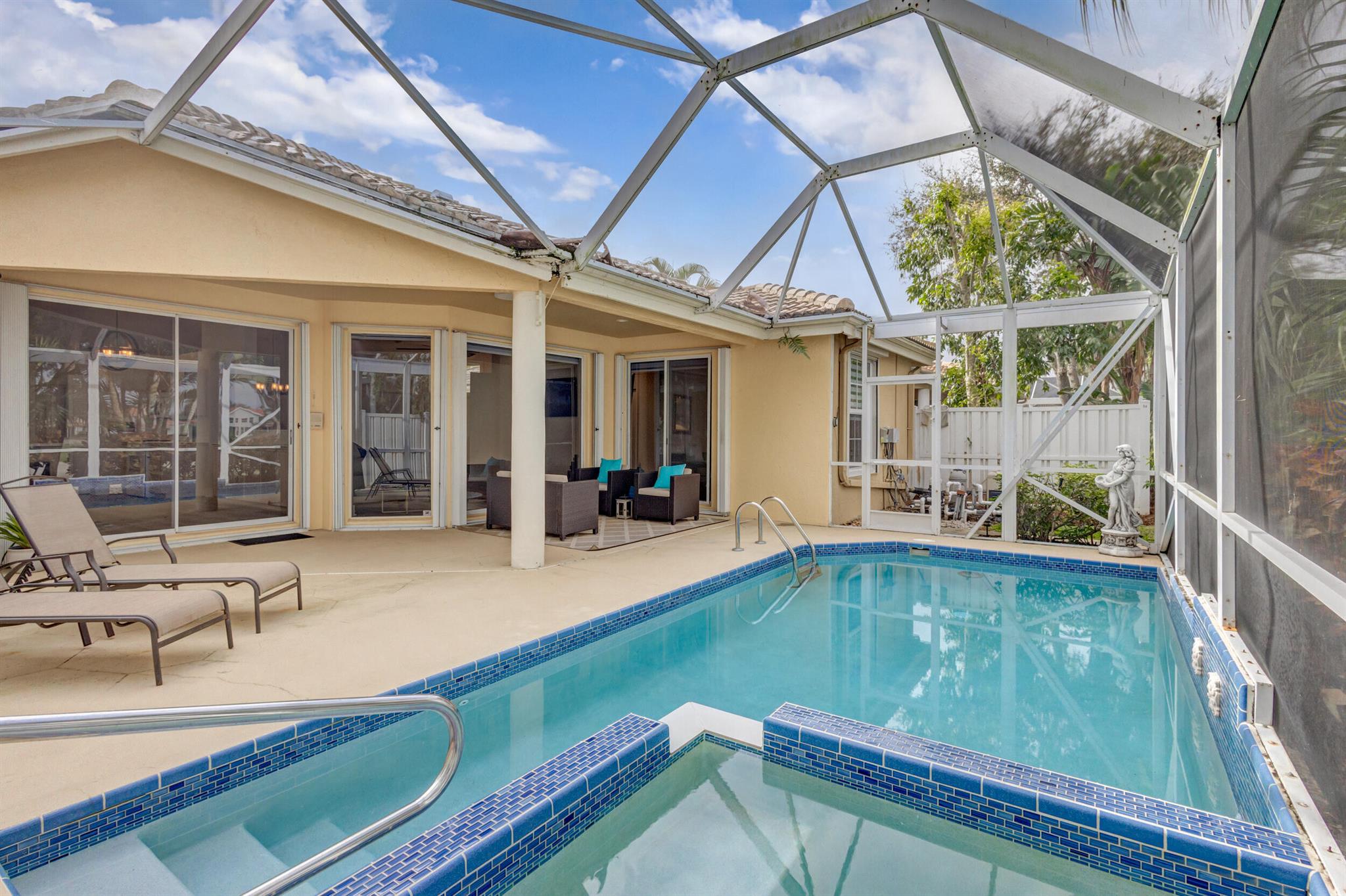 IBIS GOLF AND COUNTRY CLUB 3 - Residential