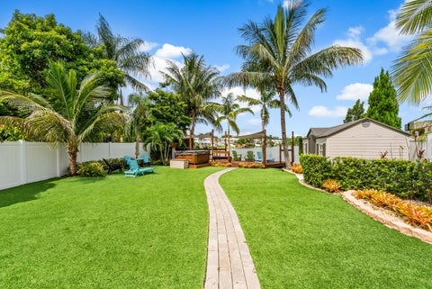 Tiny photo for 3120 Cape Circle, Margate, FL 33063 (MLS # B26050978)