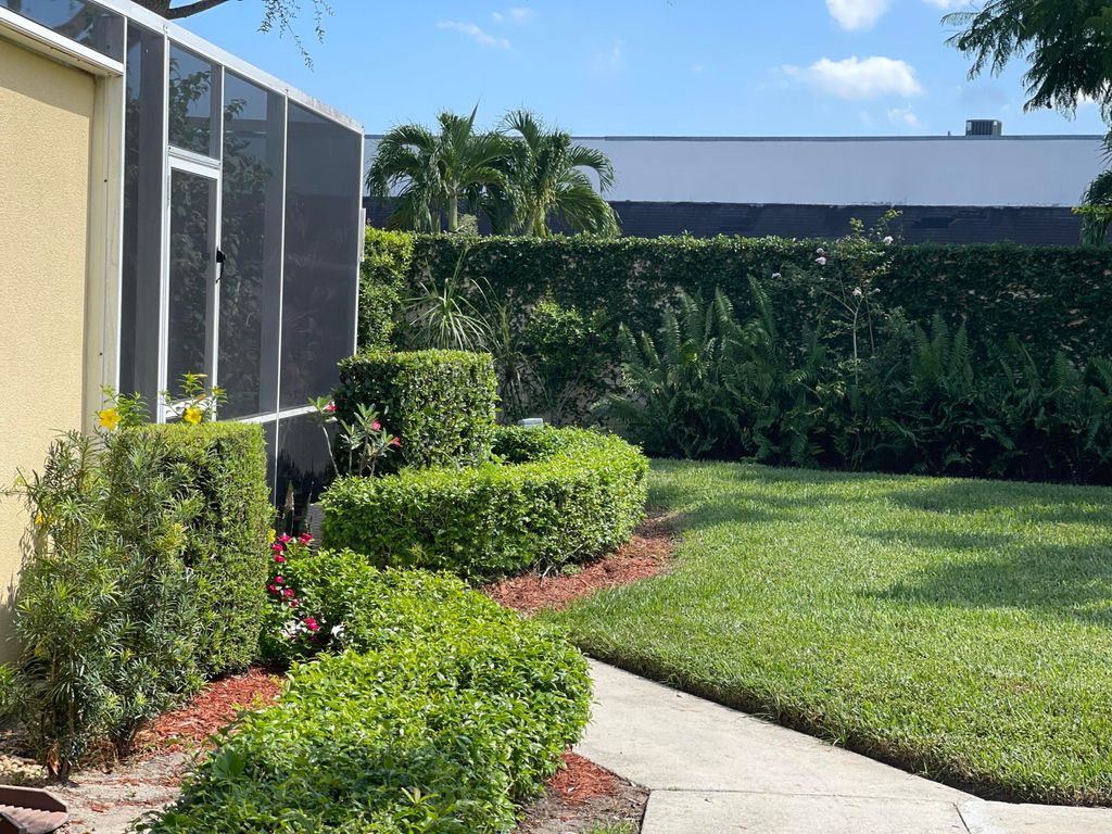 Photo of 3564 Wildwood Forest Court #D, Palm Beach Gardens, FL 33403 (MLS # R10932425)