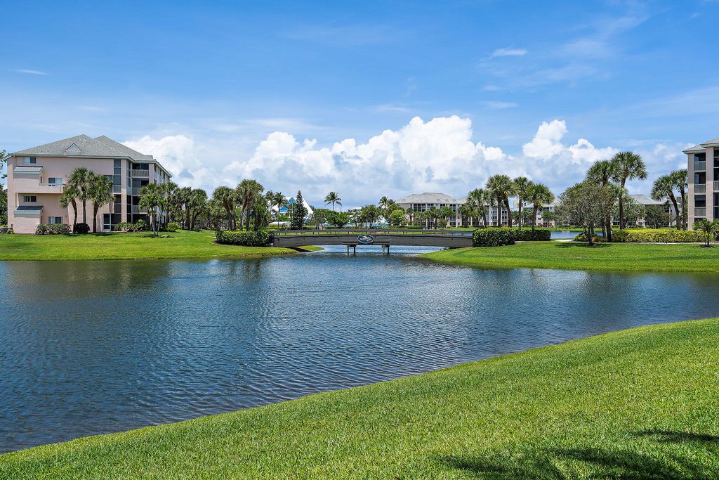 Photo of 353 S Us Hwy 1 #A8, Jupiter, FL 33477 (MLS # B26021536)