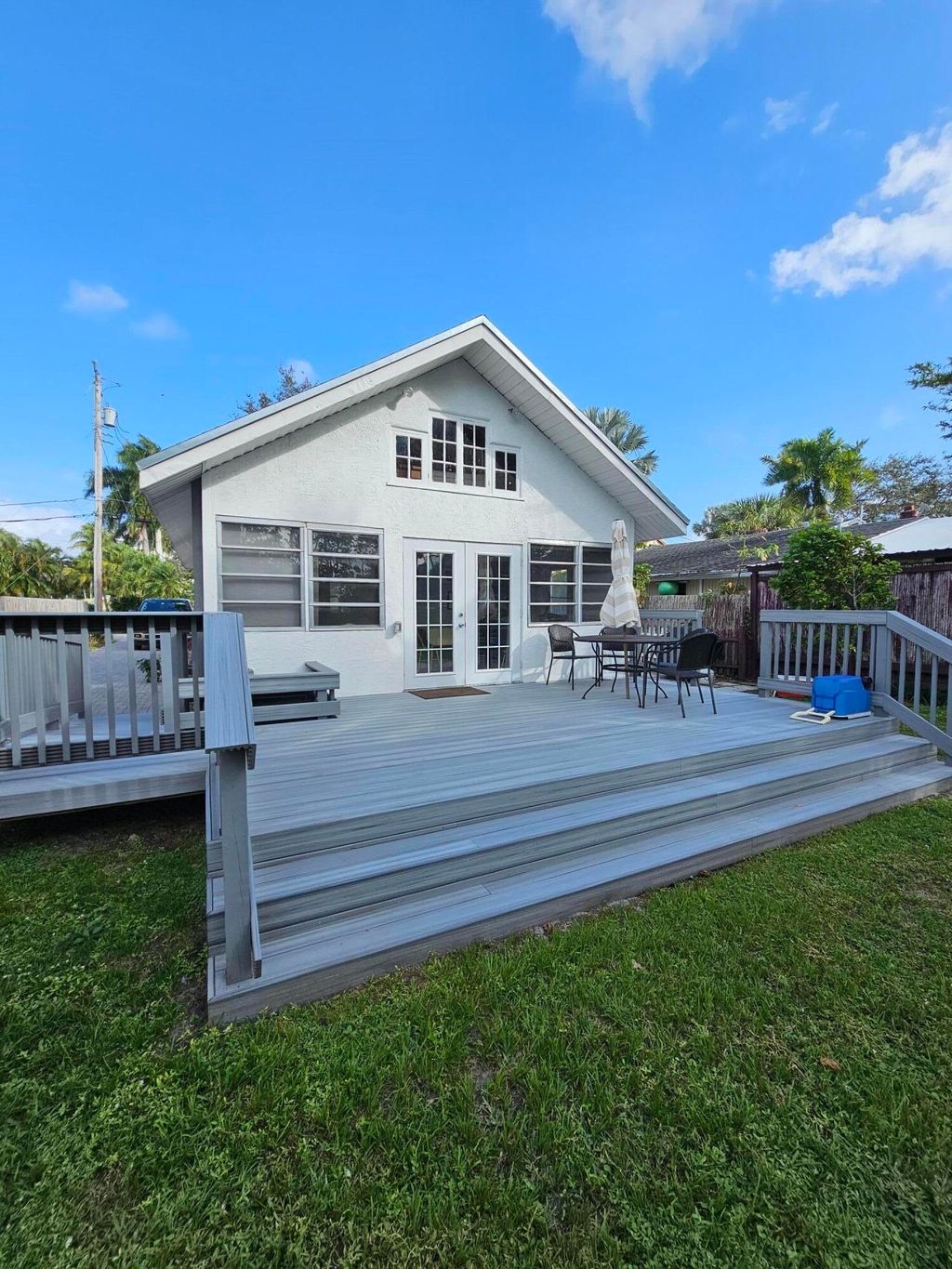 Photo of 608 SW 8th Avenue, Fort Lauderdale, FL 33315 (MLS # B26007087)