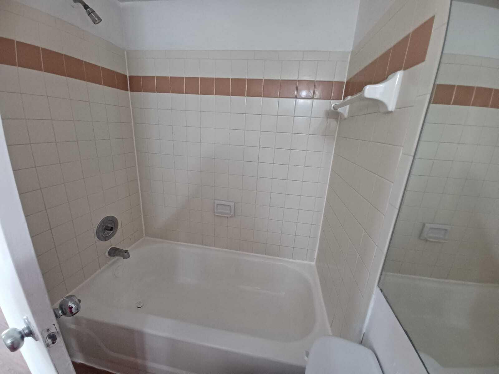 SUN VISTA GARDENS CONDO - Residential Lease