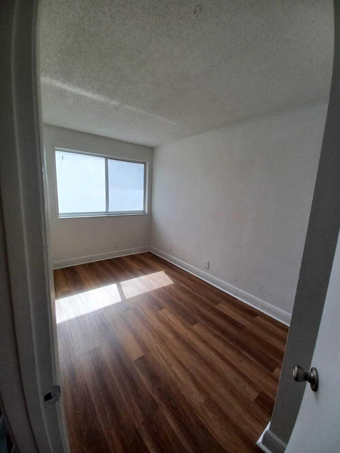 SUN VISTA GARDENS CONDO - Residential Lease