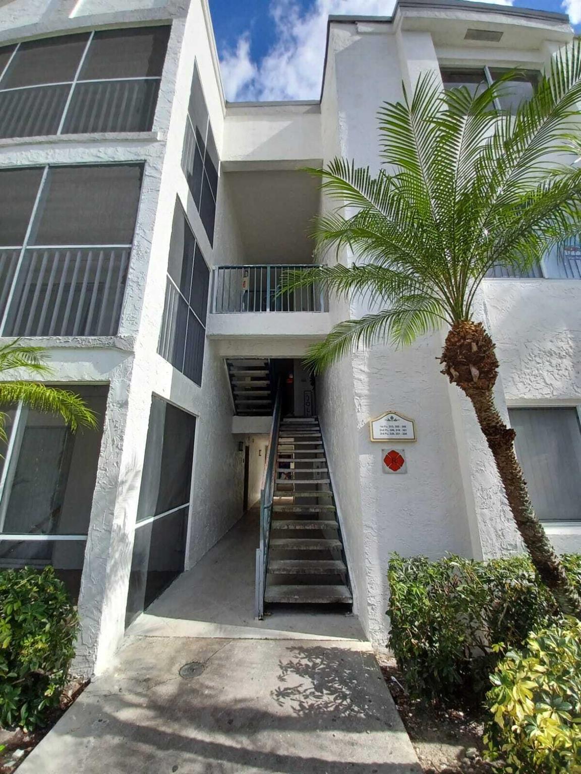 SUN VISTA GARDENS CONDO - Residential Lease