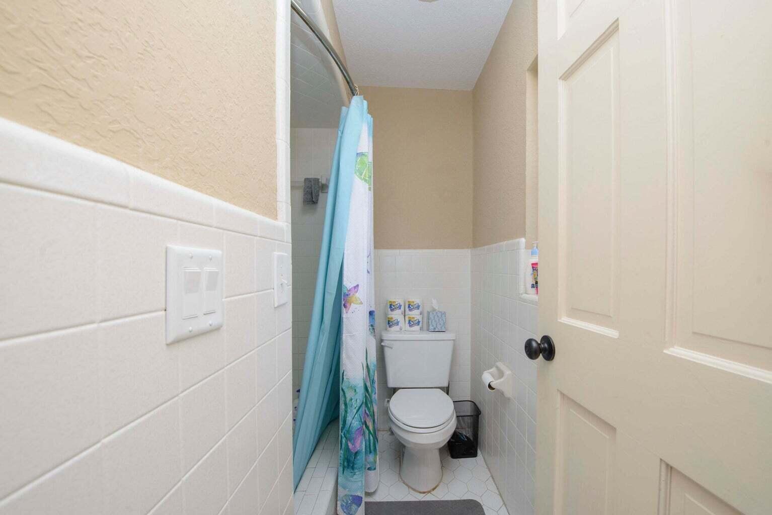 SOUTH PORT ST LUCIE UNIT 4 - Residential Lease