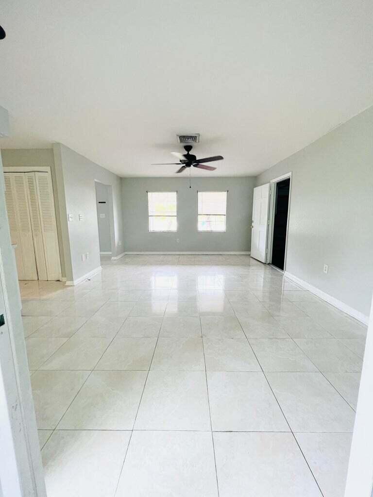 SOUTH PORT ST LUCIE UNIT 4 - Residential Lease