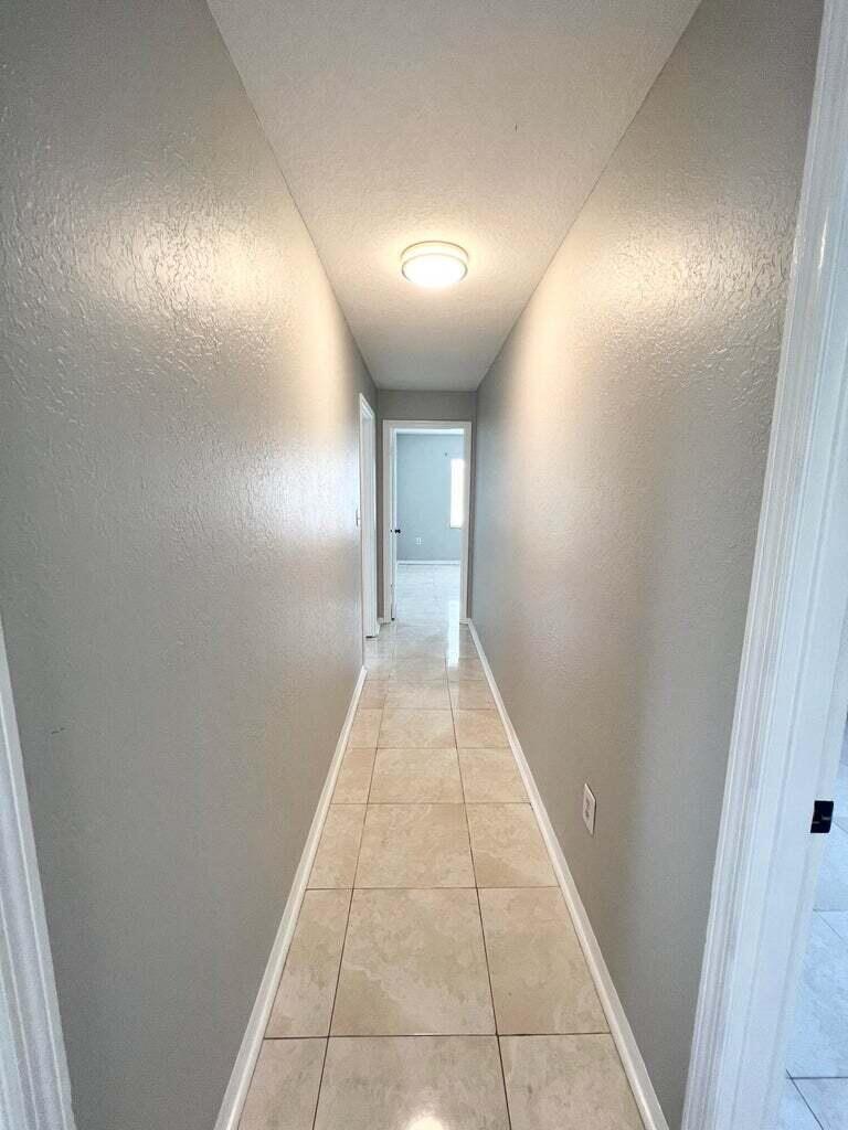 SOUTH PORT ST LUCIE UNIT 4 - Residential Lease