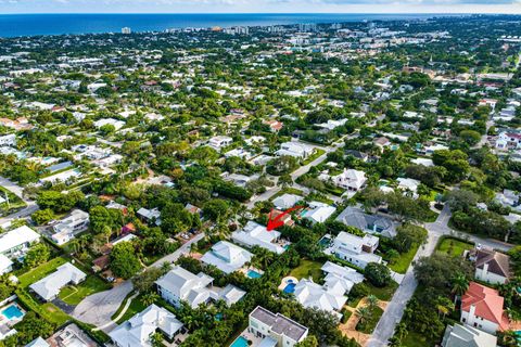 Single Family Residence in Delray Beach FL 910 1st Avenue Ave 53.jpg