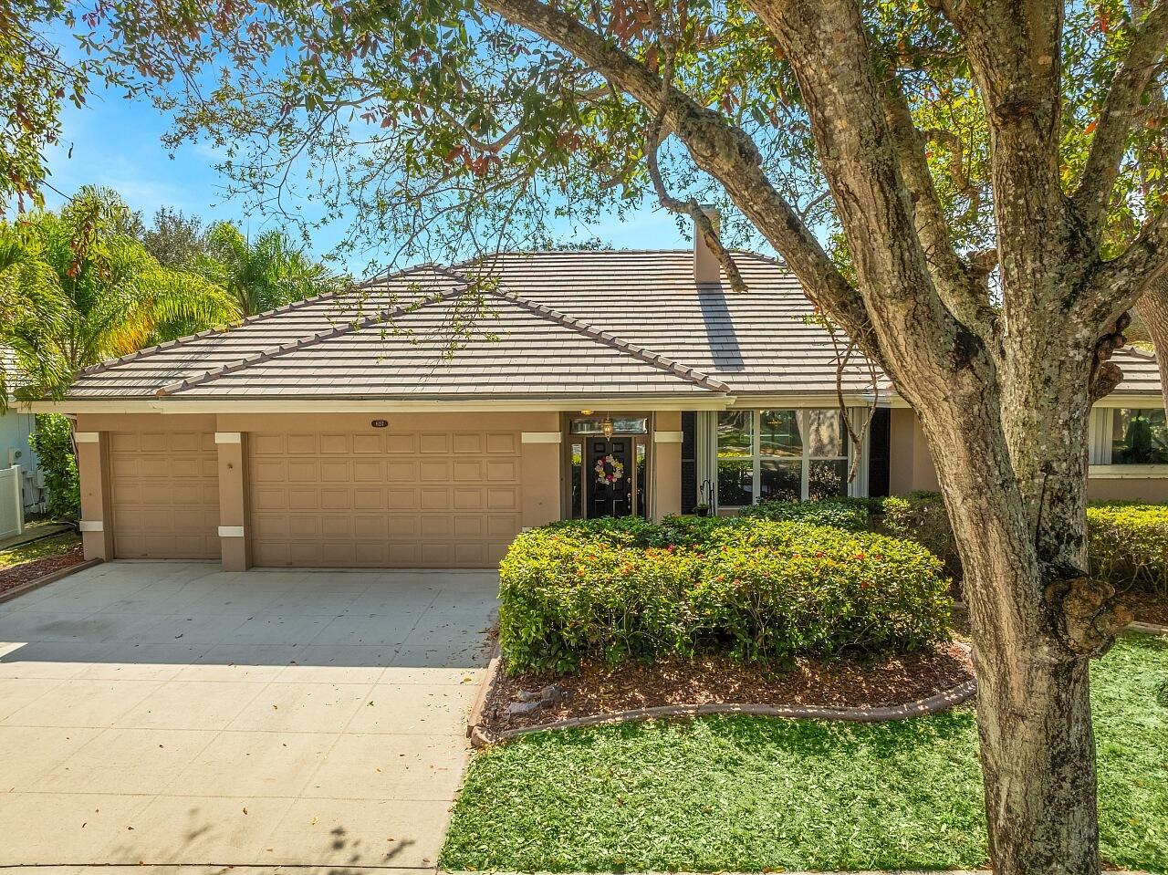 6157 Winding Lake Drive