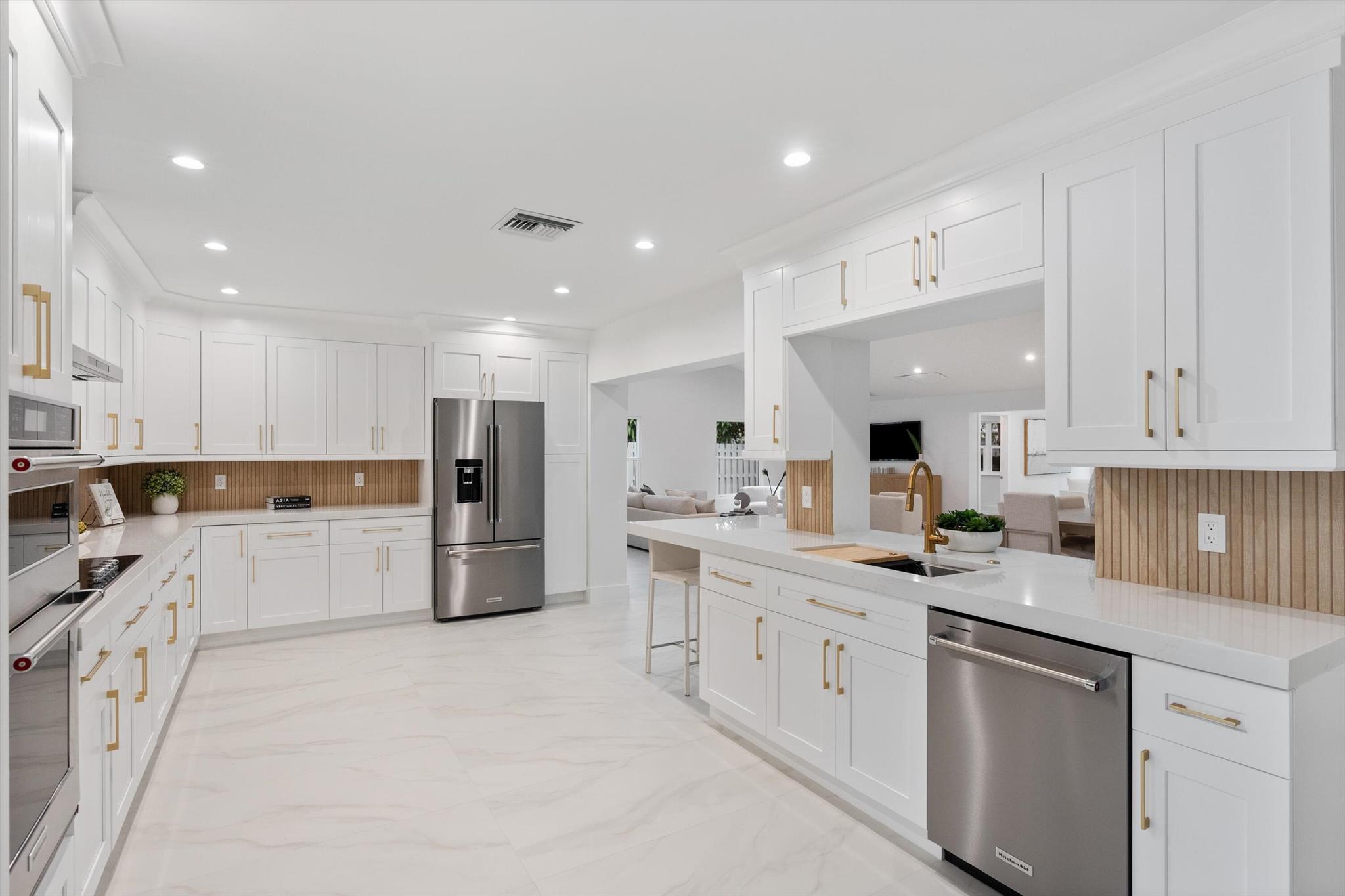 1338 SW 13th Street