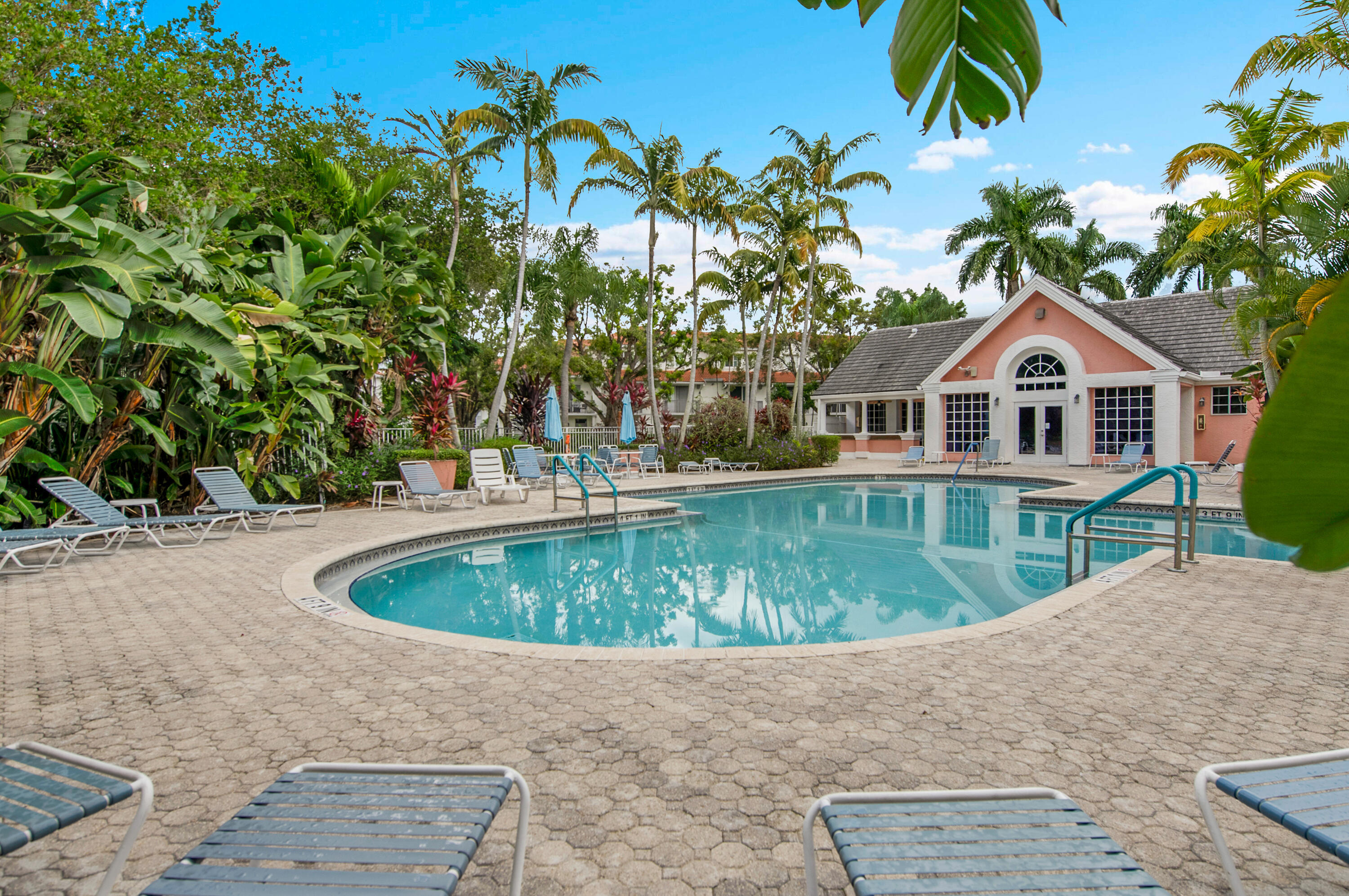BAHIA AT DELRAY CONDO - Residential Lease
