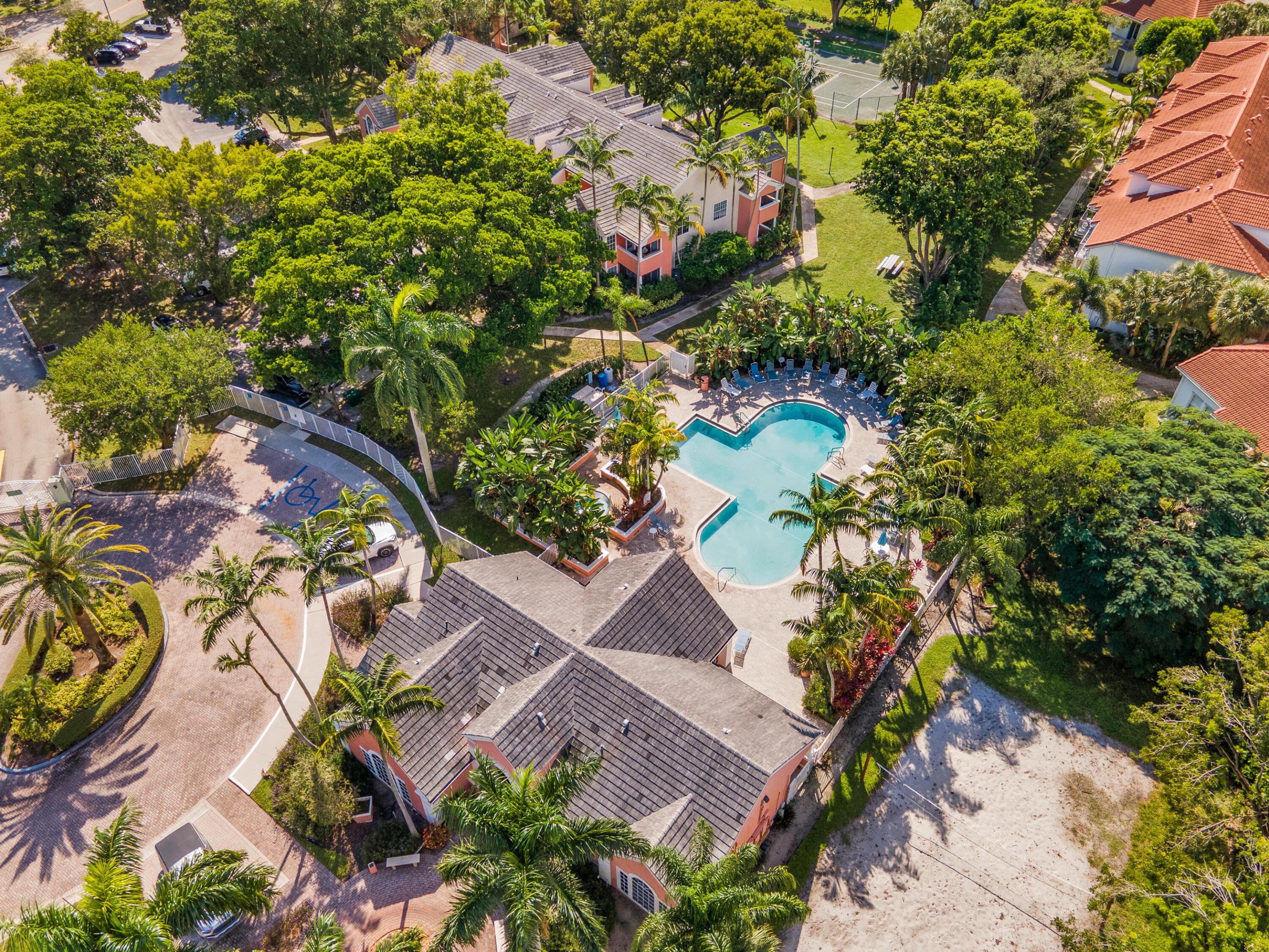 BAHIA AT DELRAY CONDO - Residential Lease