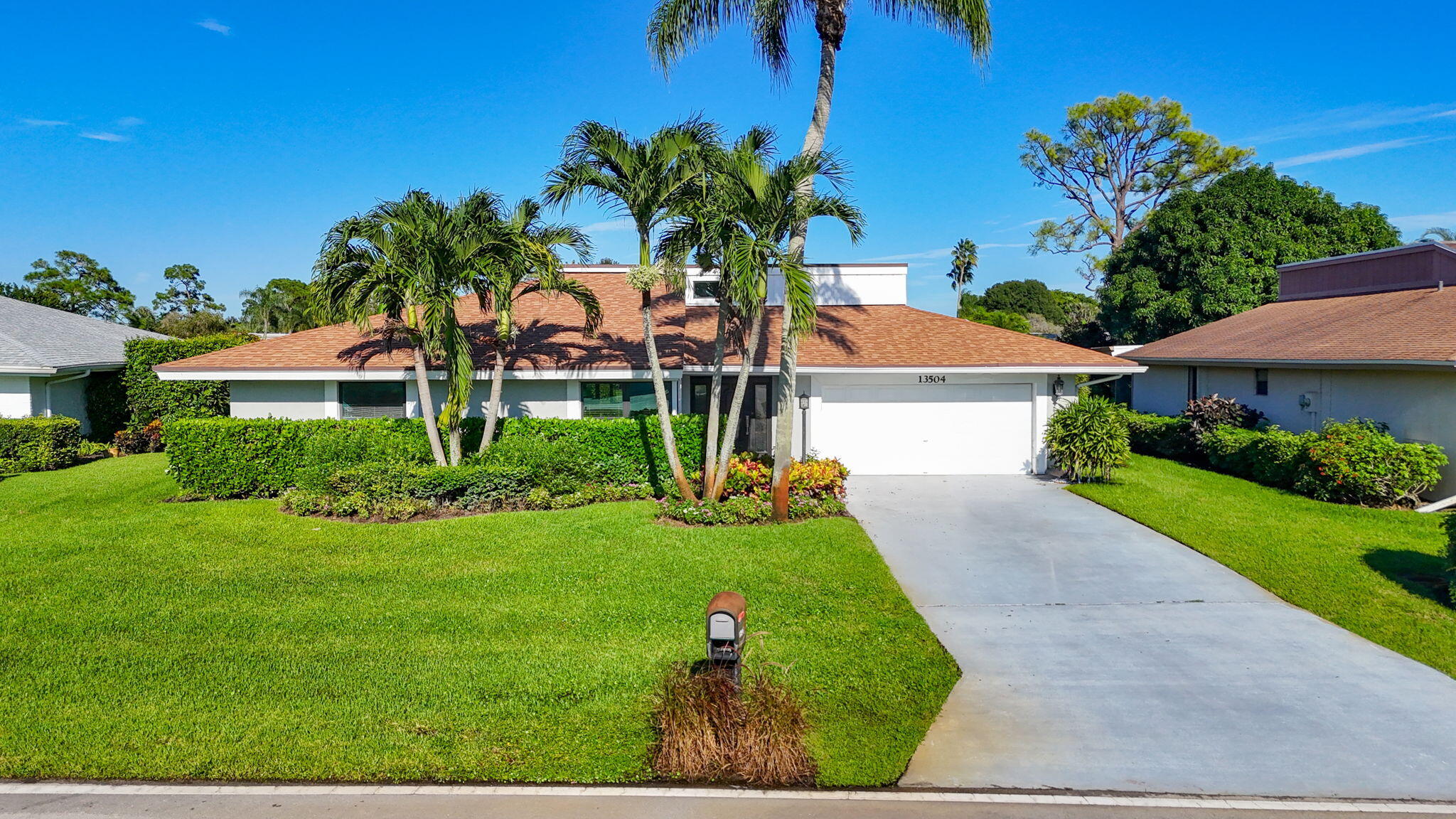 13504 Crosspointe Drive